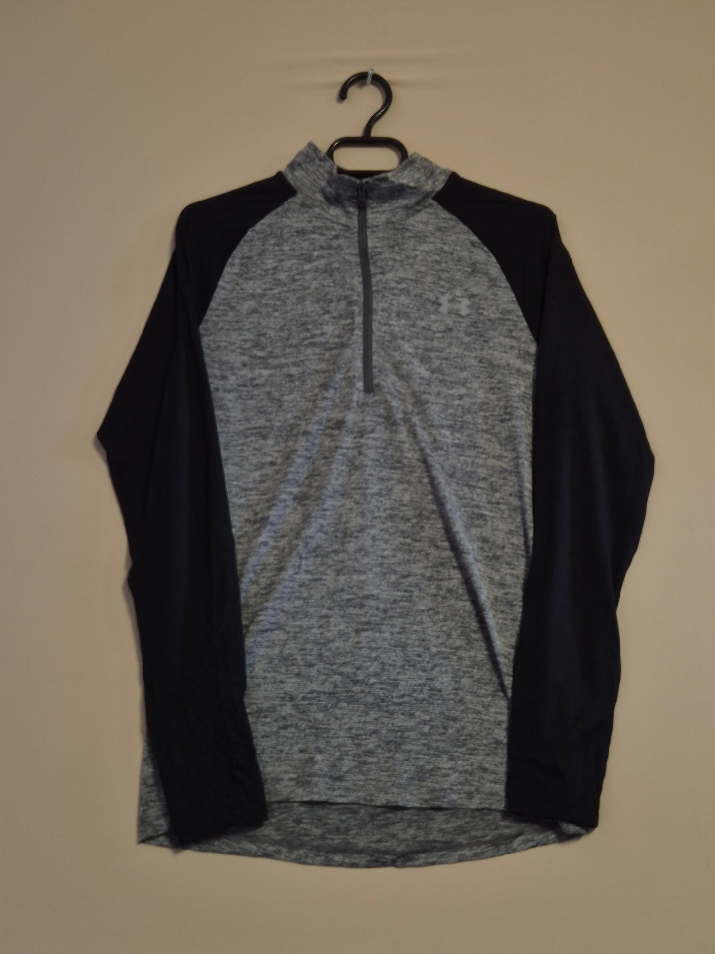 UNDER ARMOUR MASKA BLUZA GOLEMINA XS