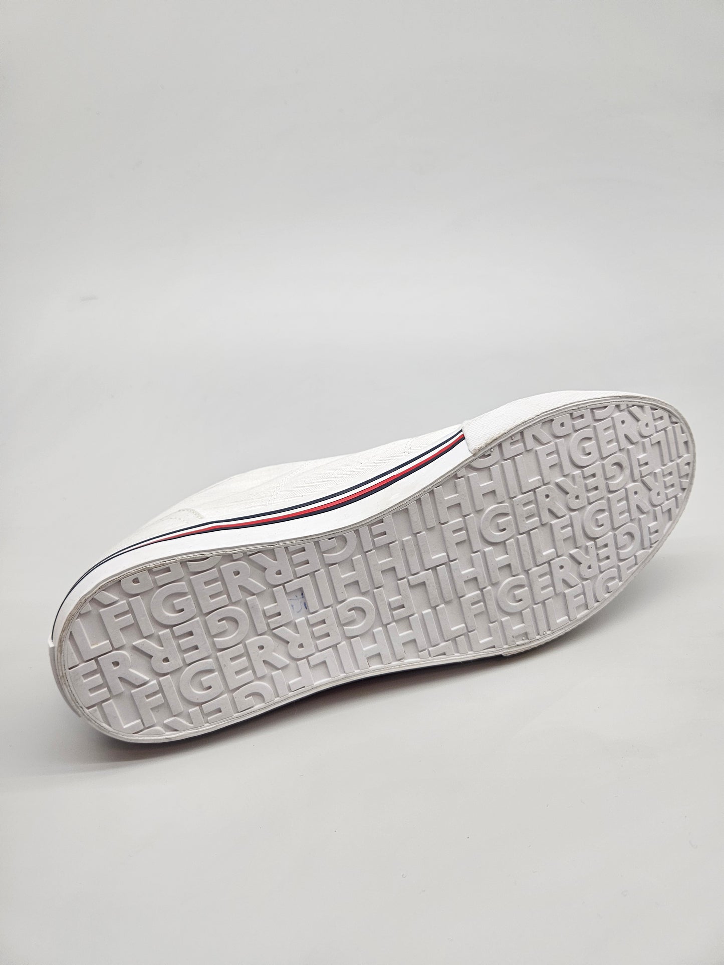TOMMY HILFIGER ORIGINAL PATIKI BR 44