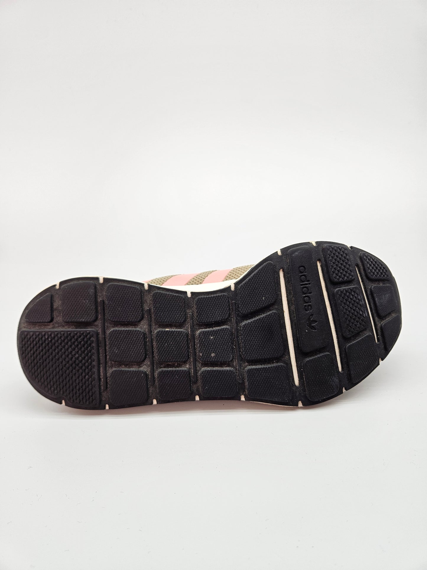 ADIDAS ORIGINAL PATIKI 40