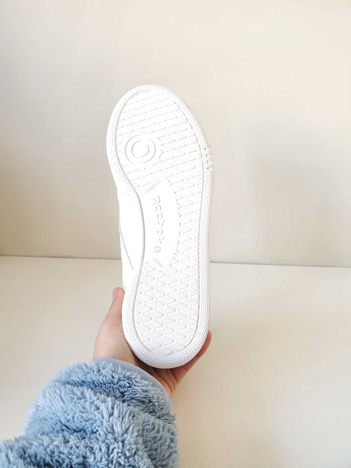 REEBOK NOVI ORIGINAL PATIKI BR 37.5 CM 24