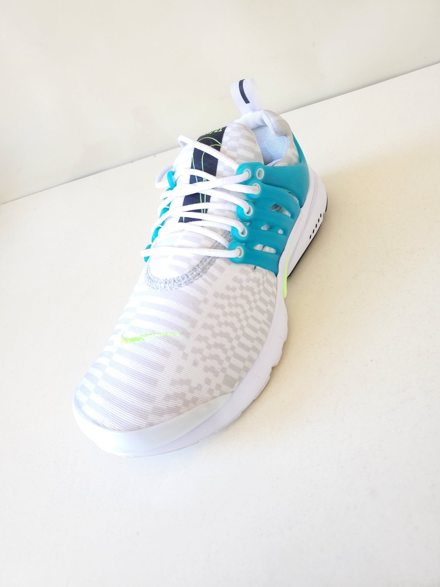 NIKE ORIGINAL KOZNI PATIKI BR 38 CM 24