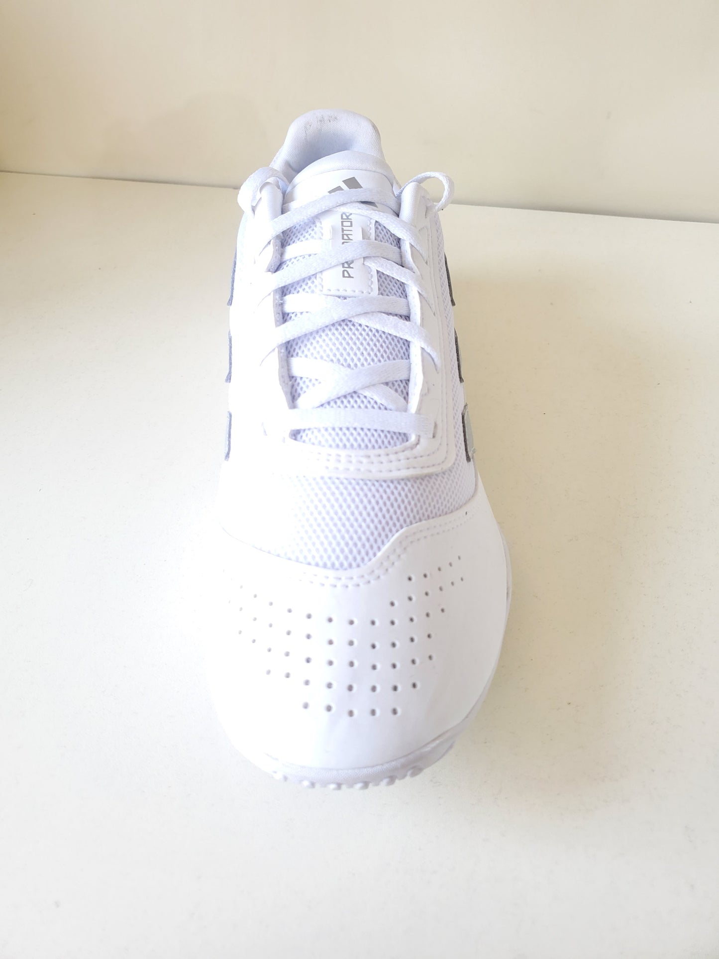ADIDAS NOVI ORIGINAL PATIKI BR 43 CM 27.5