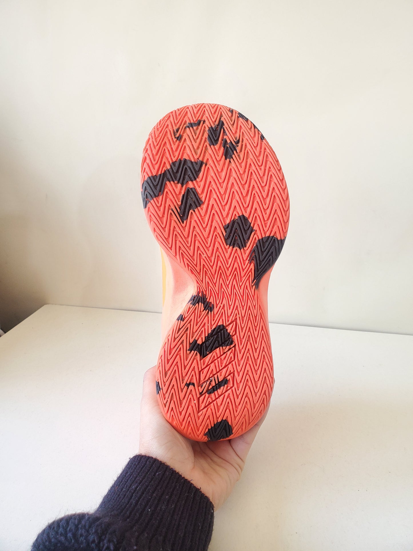 ADIDAS ORIGINAL PATIKI BR 37 CM 23