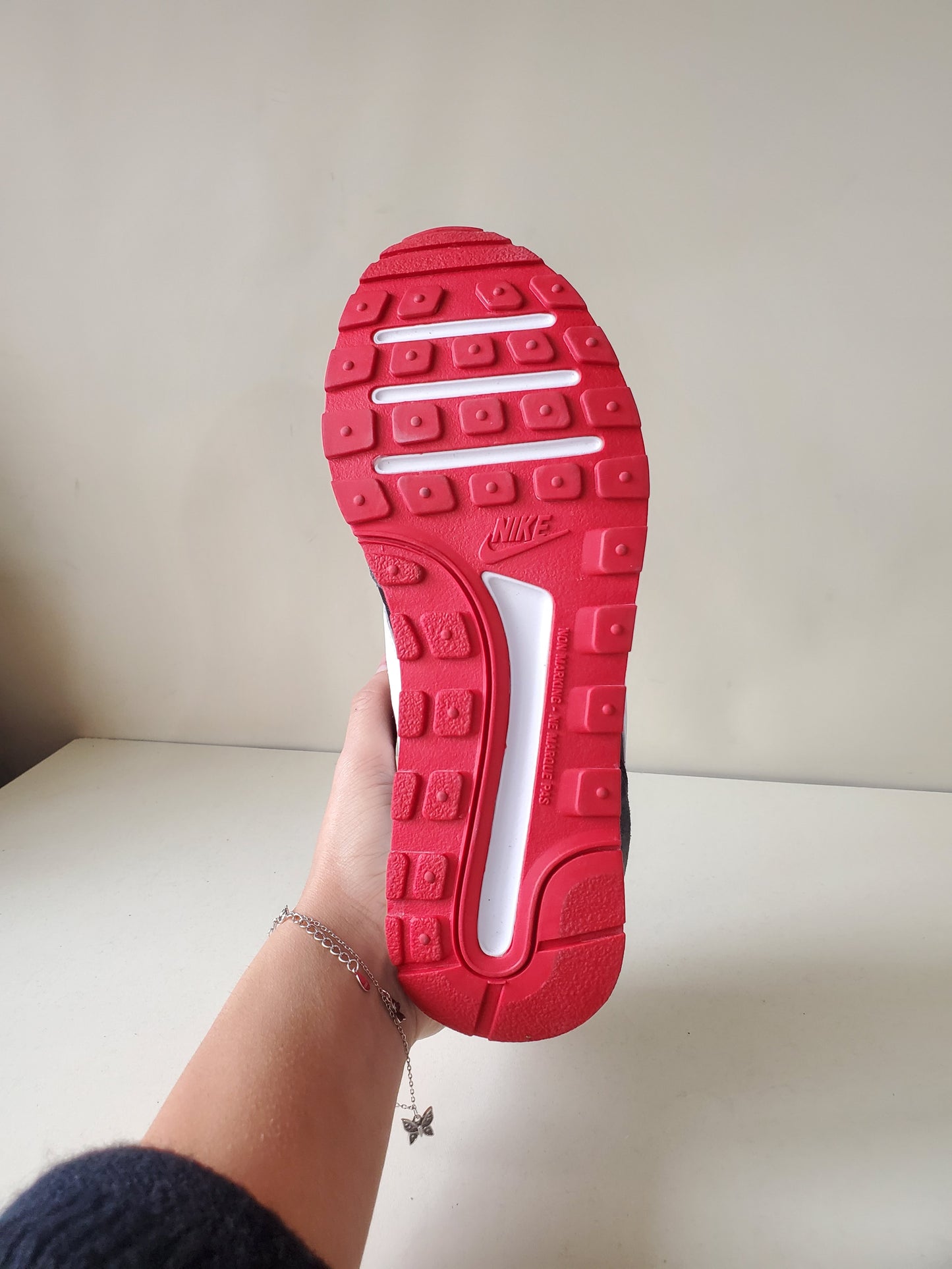 NIKE NOVI ORIGINAL PATIKI BR 39 CM 24.5