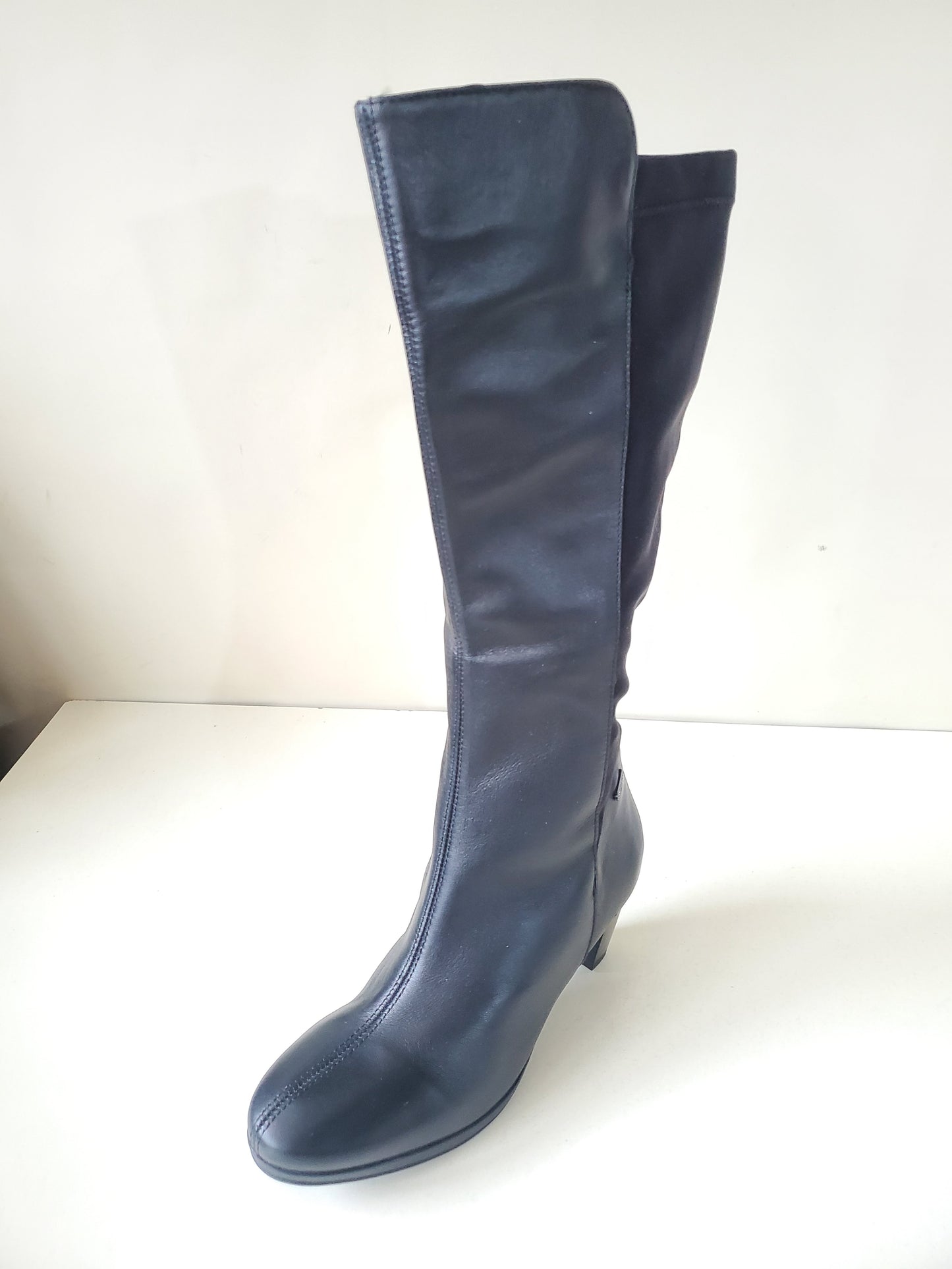 ÇIZMET ARA GORETEX ORIGJINALE TË REJA BR 36