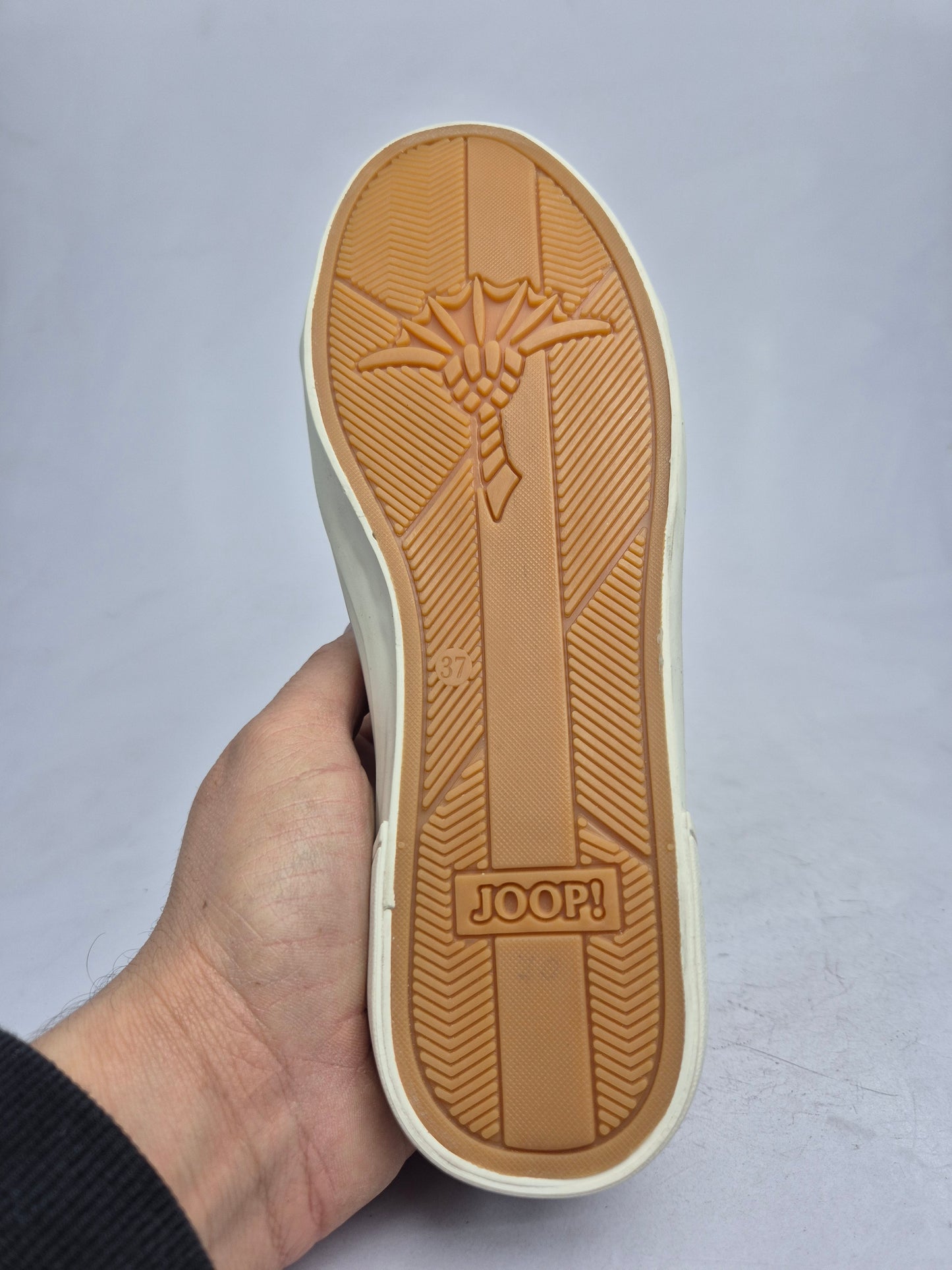 JOOP NOVI ORIGINAL PATIKI BR 37