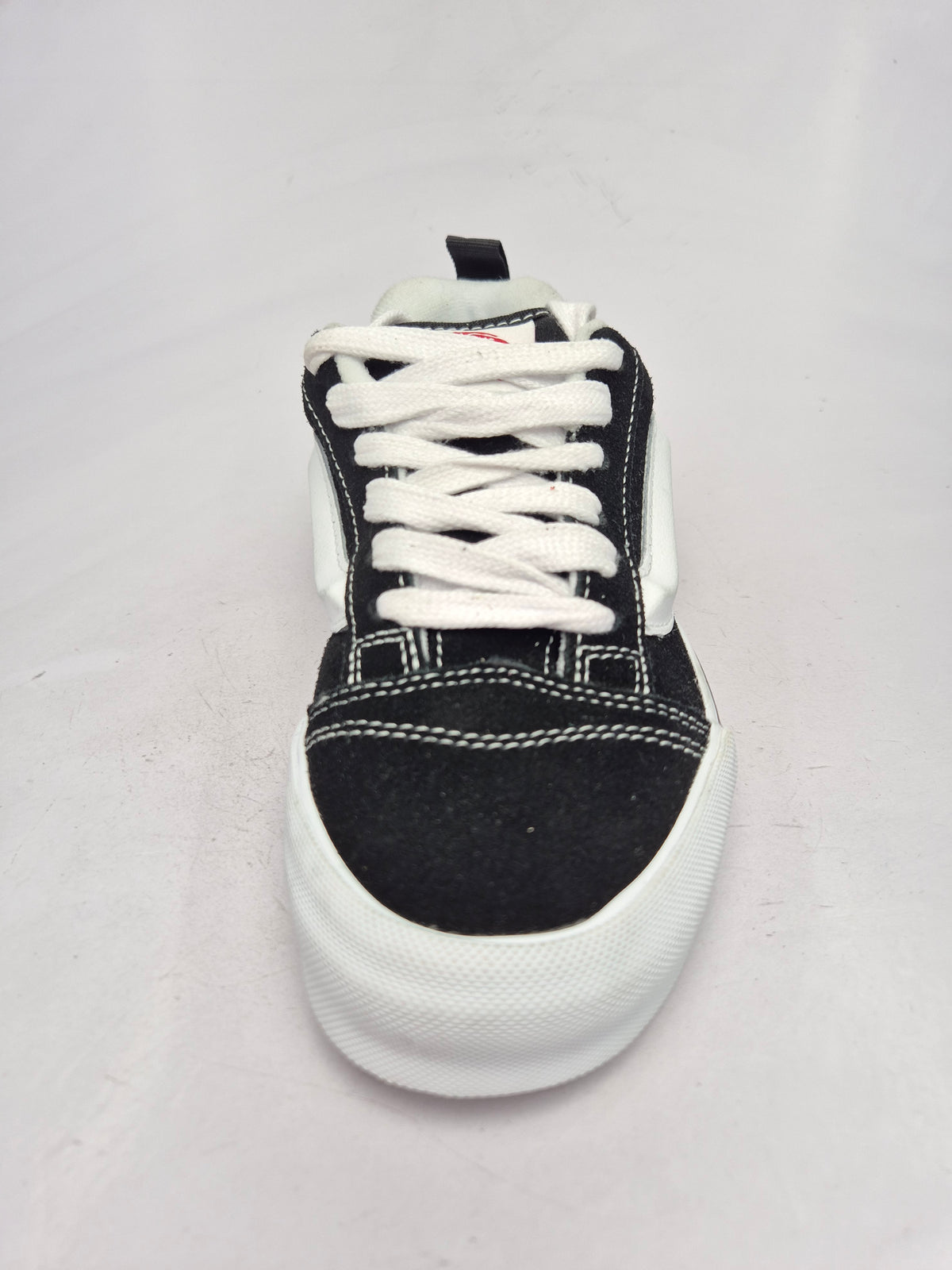 VANS NOVI ORIGINAL PATIKI BR 36