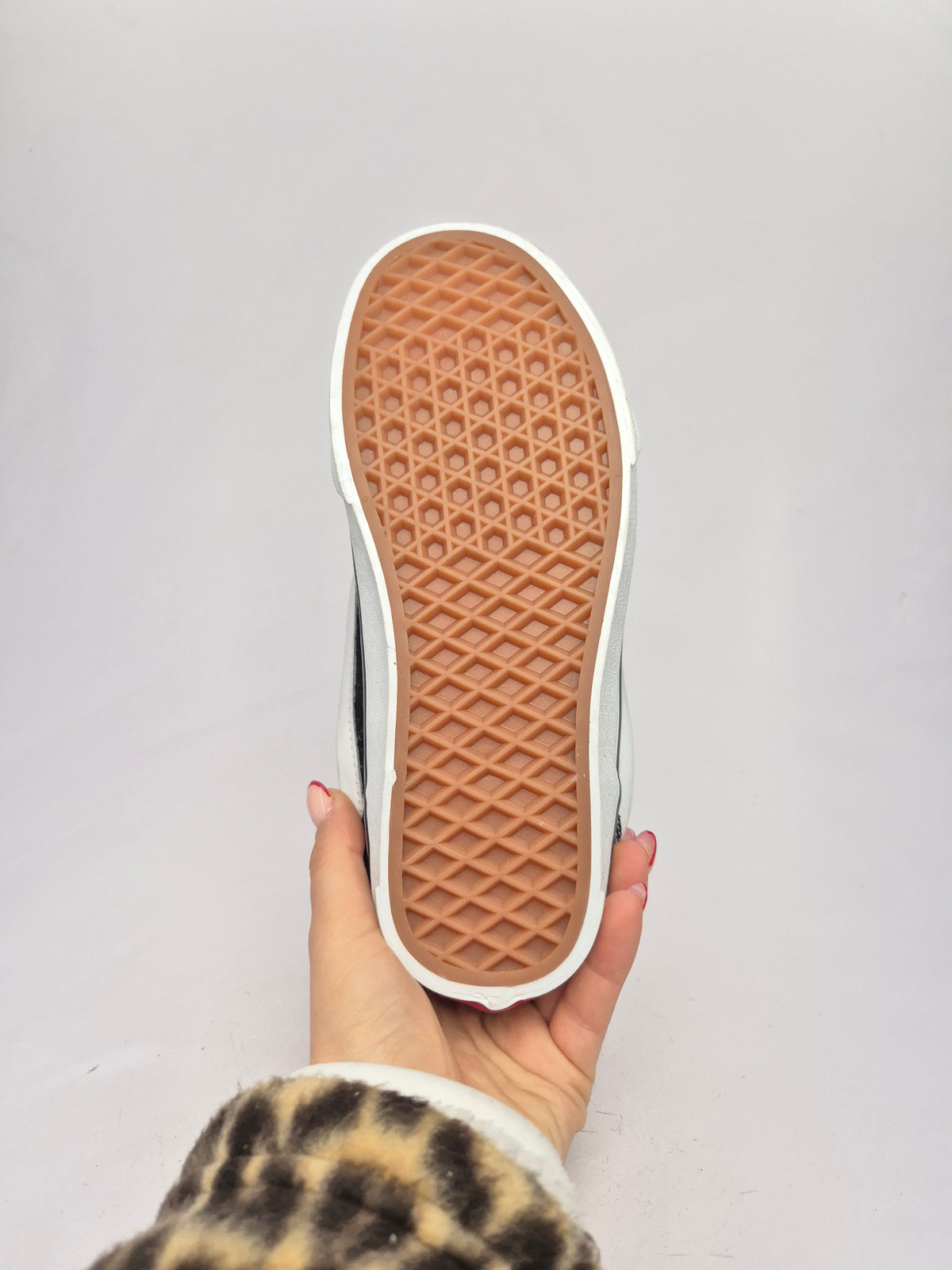 VANS NOVI ORIGINAL PATIKI BR 36