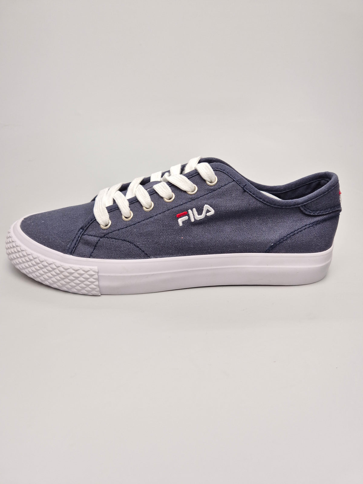 FILA NOVI ORIGINAL PATIKI BR 40
