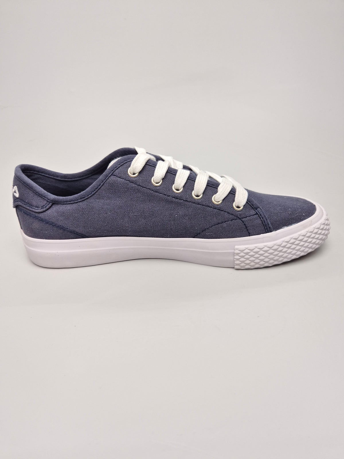 FILA NOVI ORIGINAL PATIKI BR 40