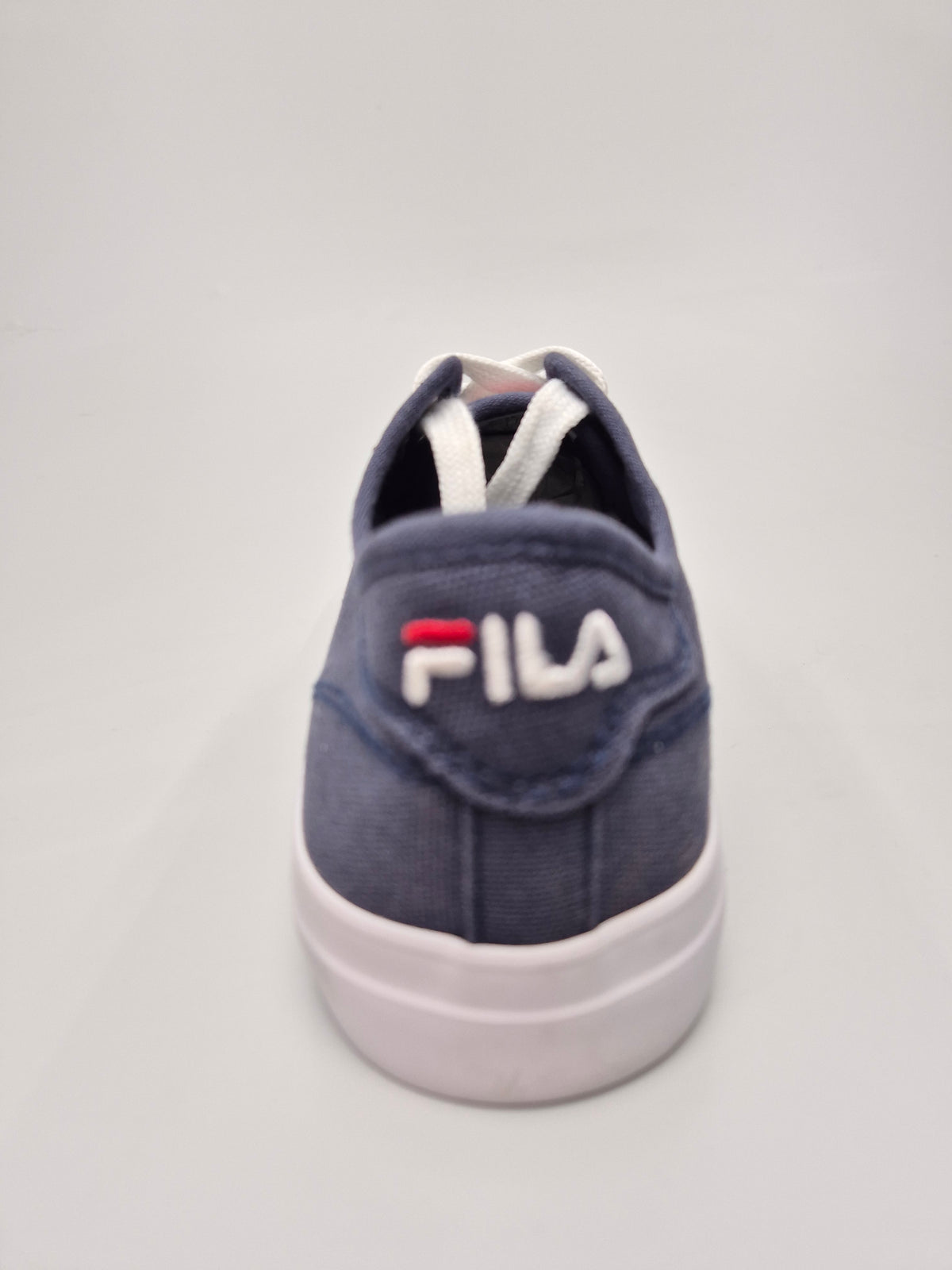 FILA NOVI ORIGINAL PATIKI BR 40
