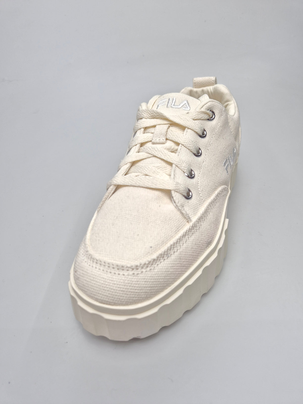 FILA NOVI ORIGINAL PATIKI BR 38