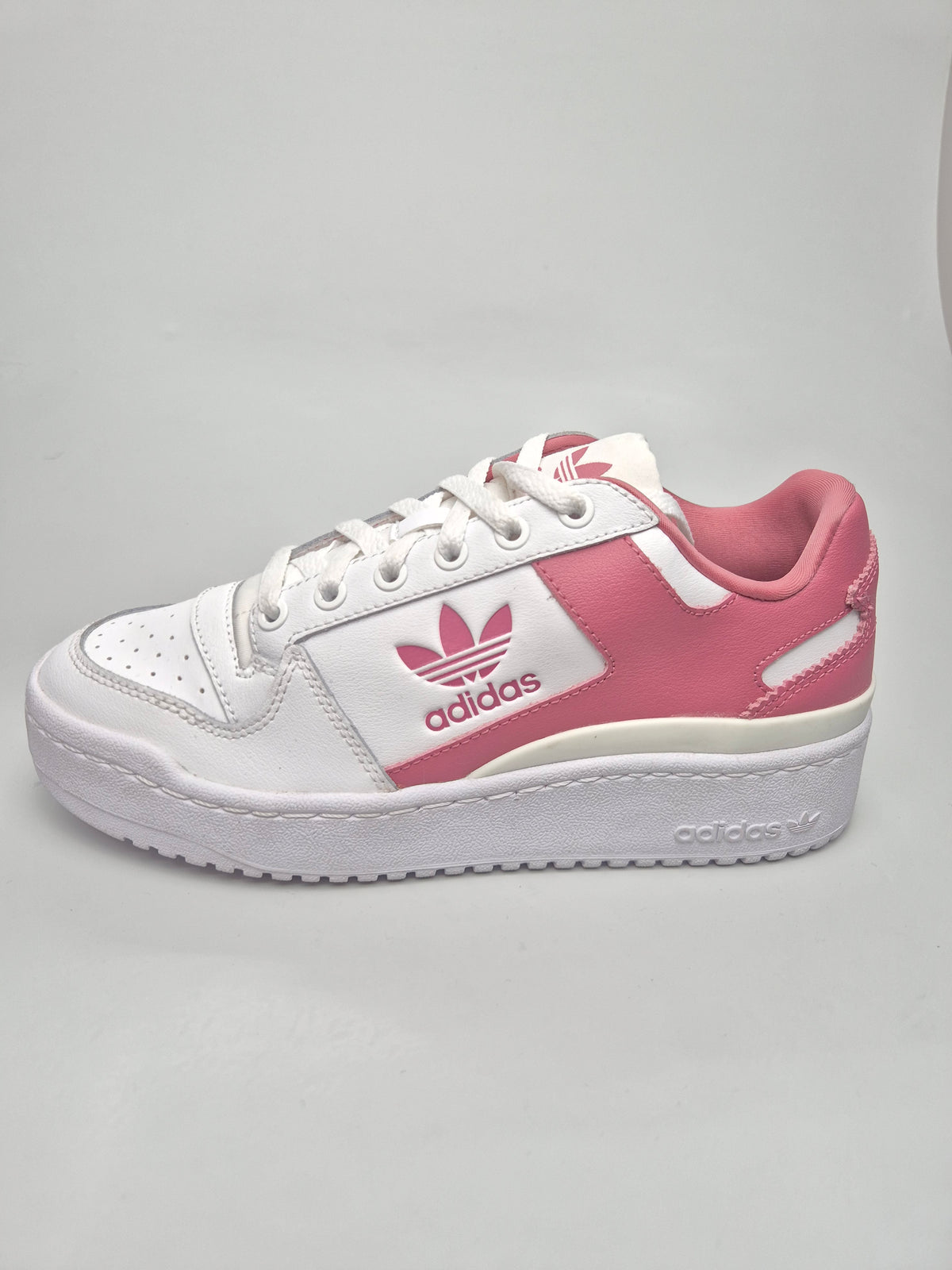 ADIDAS NOVI ORIGINAL PATIKI BR 38.5