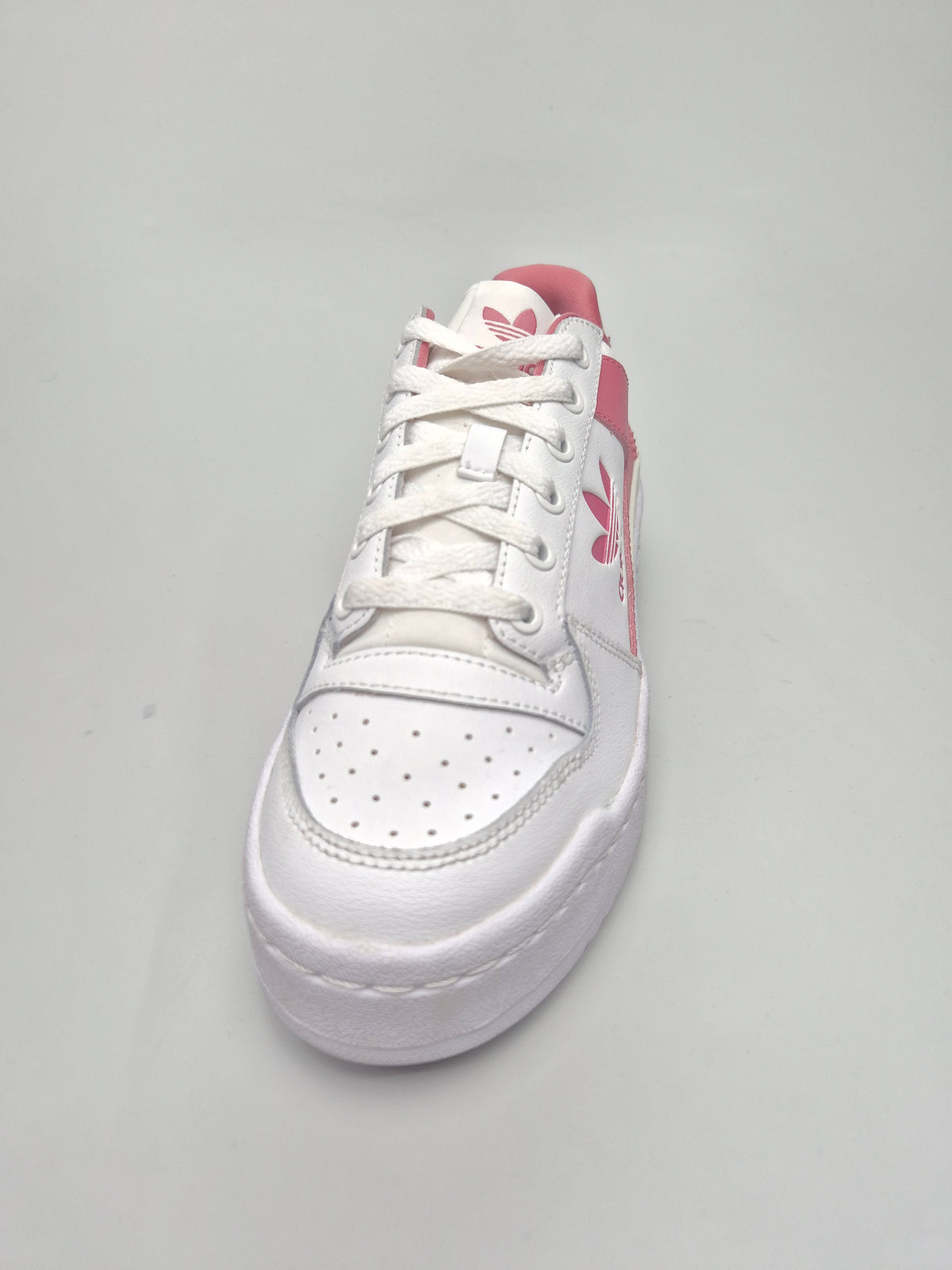 ADIDAS NOVI ORIGINAL PATIKI BR 38.5