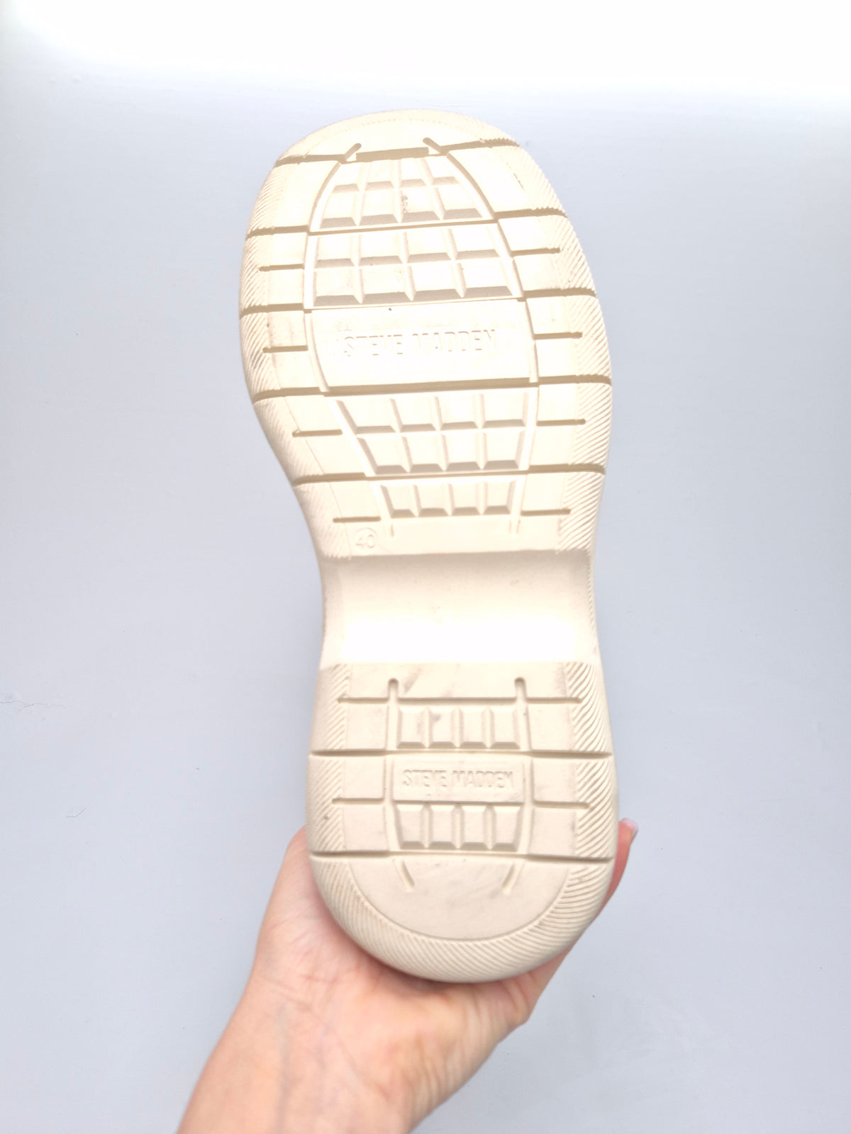 STEVE MADDEN NOVI ORIGINAL KOZNI CIZMI BR 40