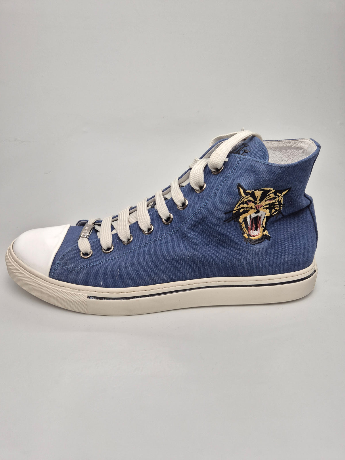 ROBERTO CAVALLI NOVI ORIGINAL PATIKI BR 45