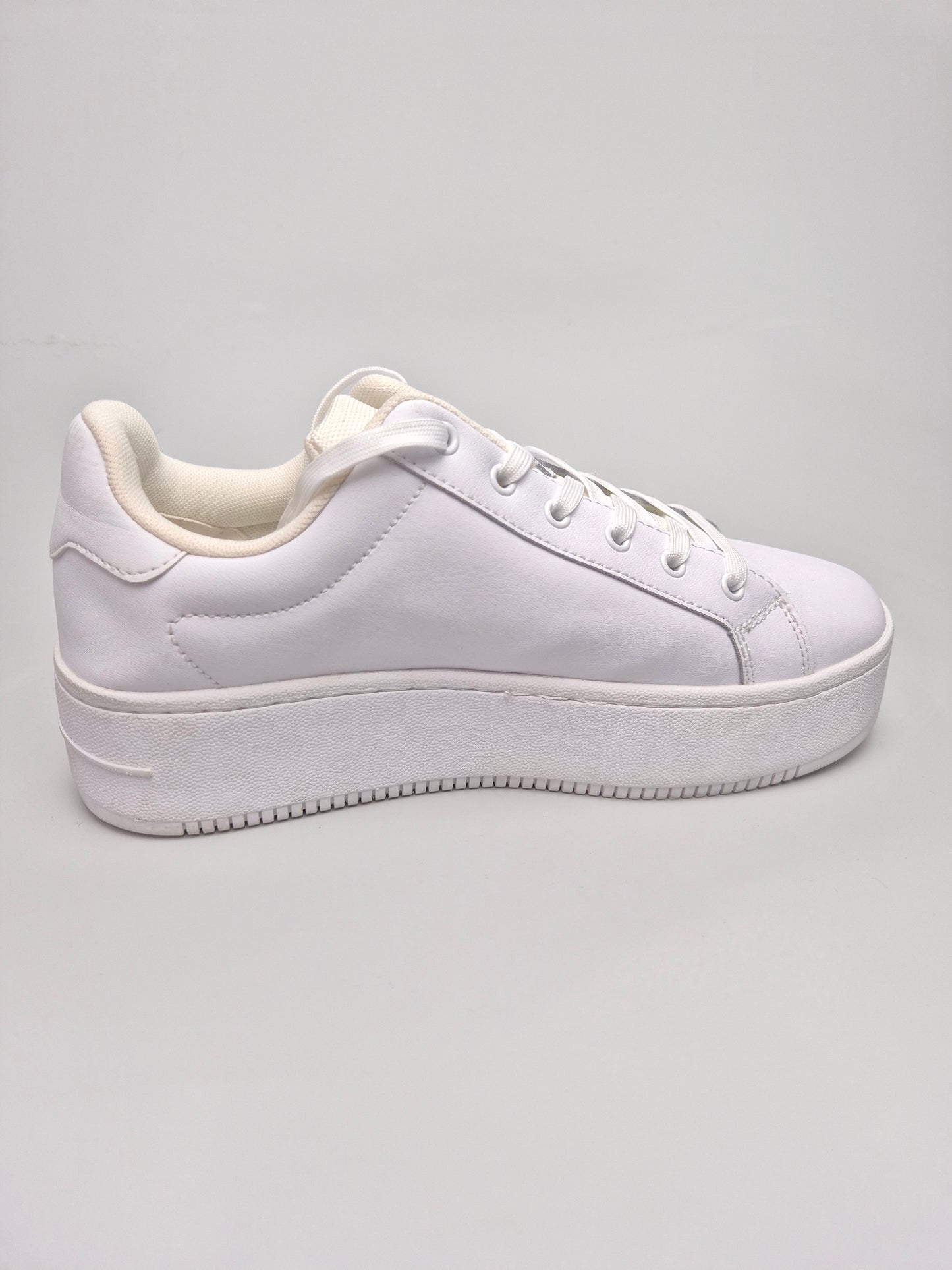 TOMMY HILFIGER ORIGINAL ZENSKI PATIKI BR 40