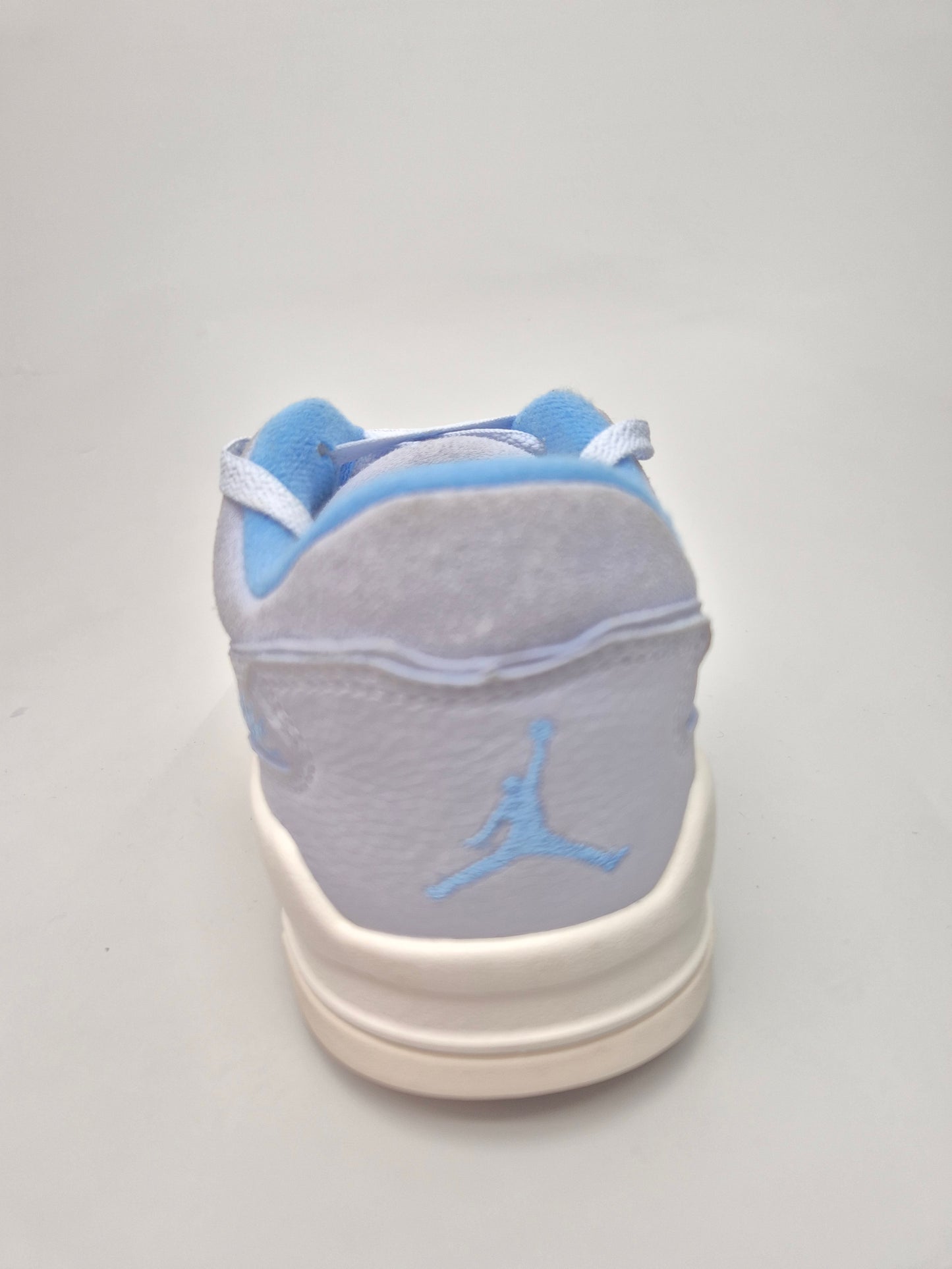 NIKE JORDAN NOVI ORIGINAL ZENSKI PATIKI BR 40.5