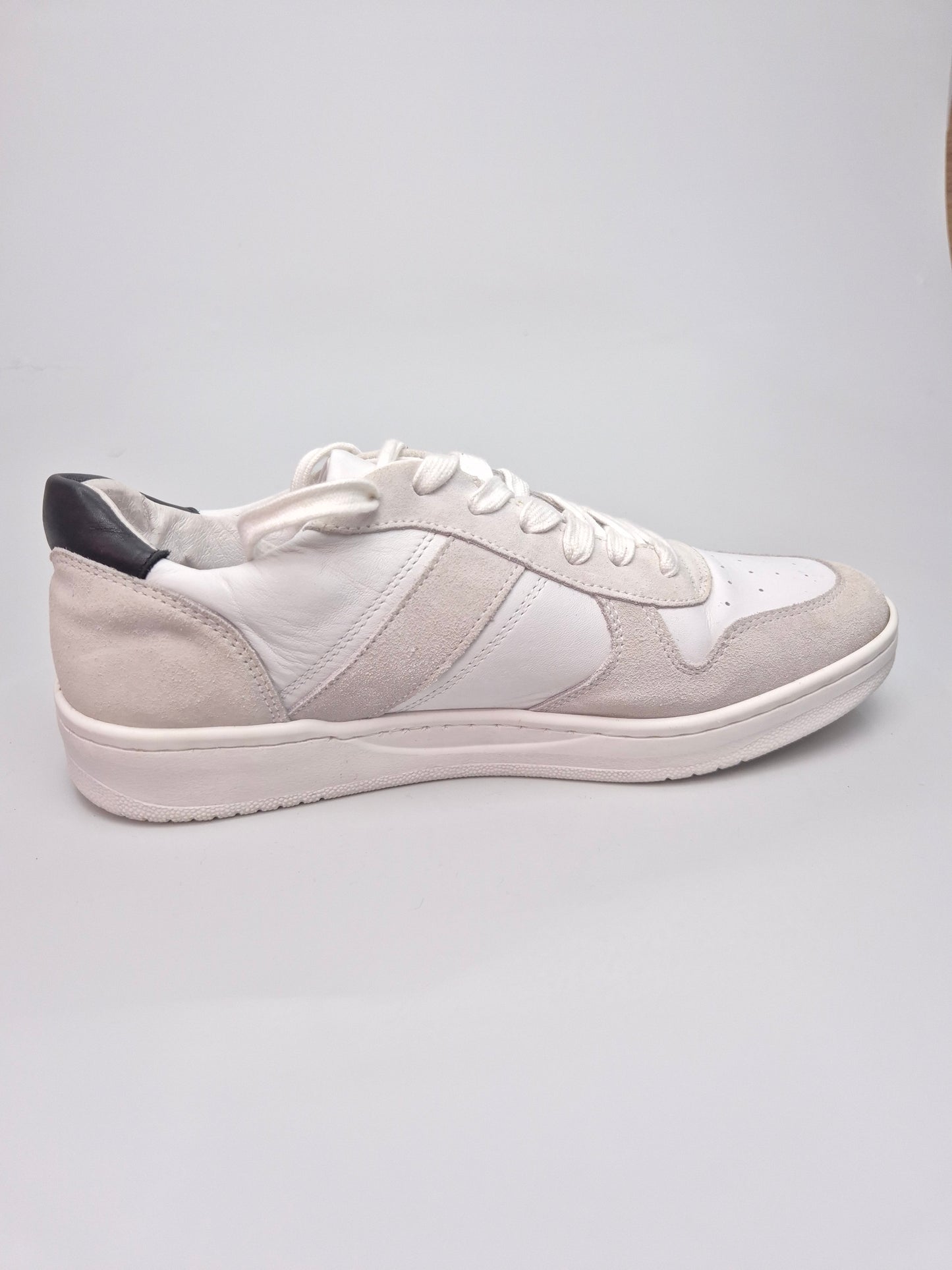 MINELLI NOVI ORIGINAL MASKI PATIKI BR 44