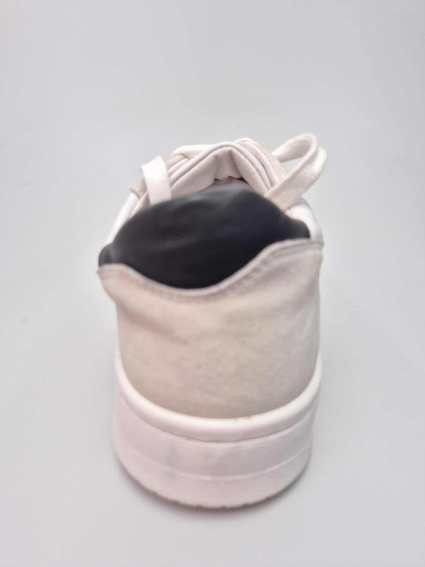 MINELLI NOVI ORIGINAL MASKI PATIKI BR 44