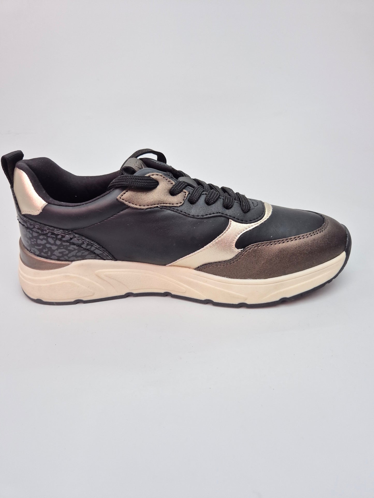 TAMARIS NOVI ORIGINAL PATIKI BR 40