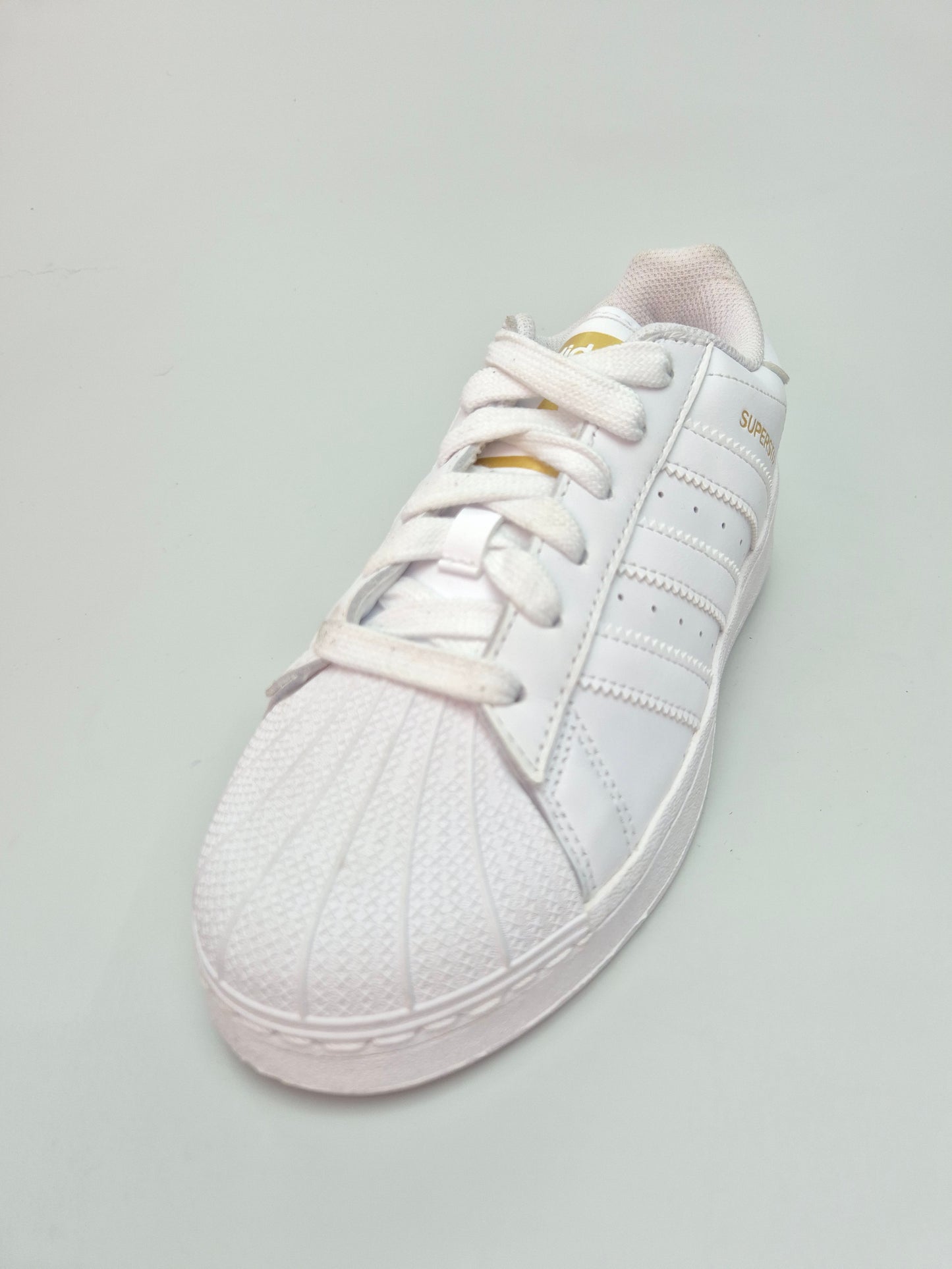 ADIDAS SUPERSTAR NOVI ORIGINAL PATIKI BR 38
