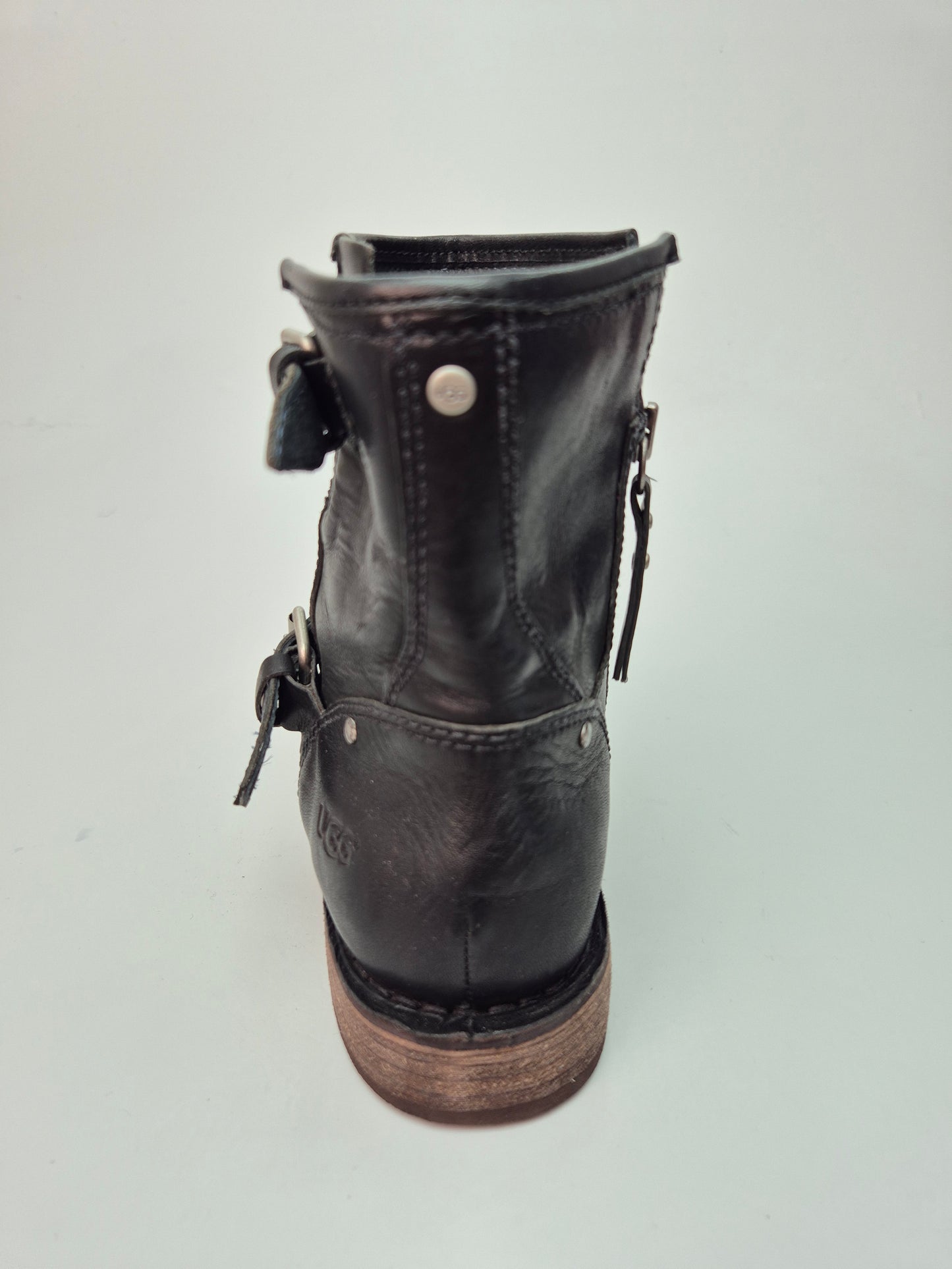 UGG AUSTRALIA ORIGINAL NOVI KOZNI CIZMI BR 38