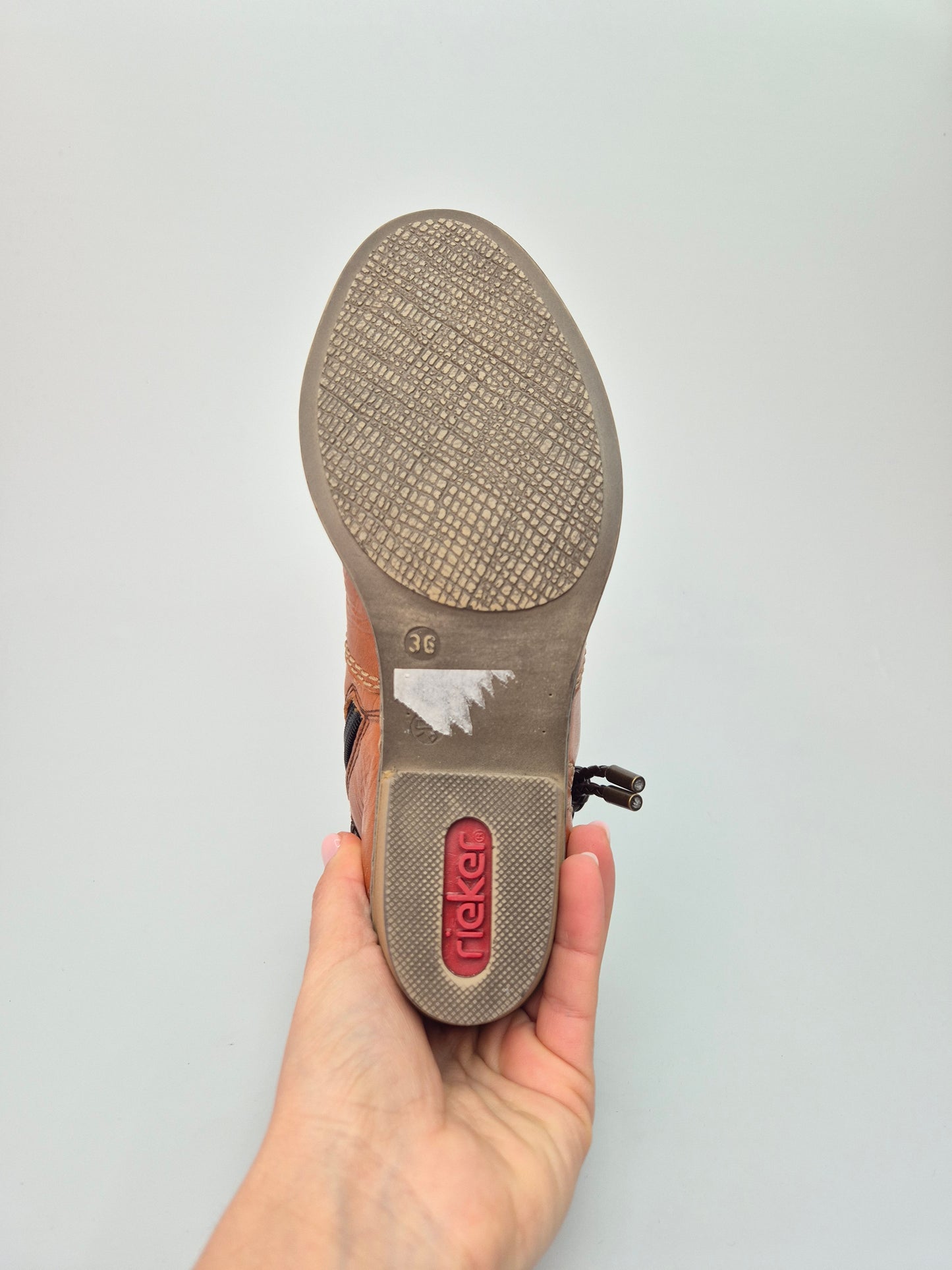 RIEKER ORIGINAL ZENSKI CIZMI BR 36