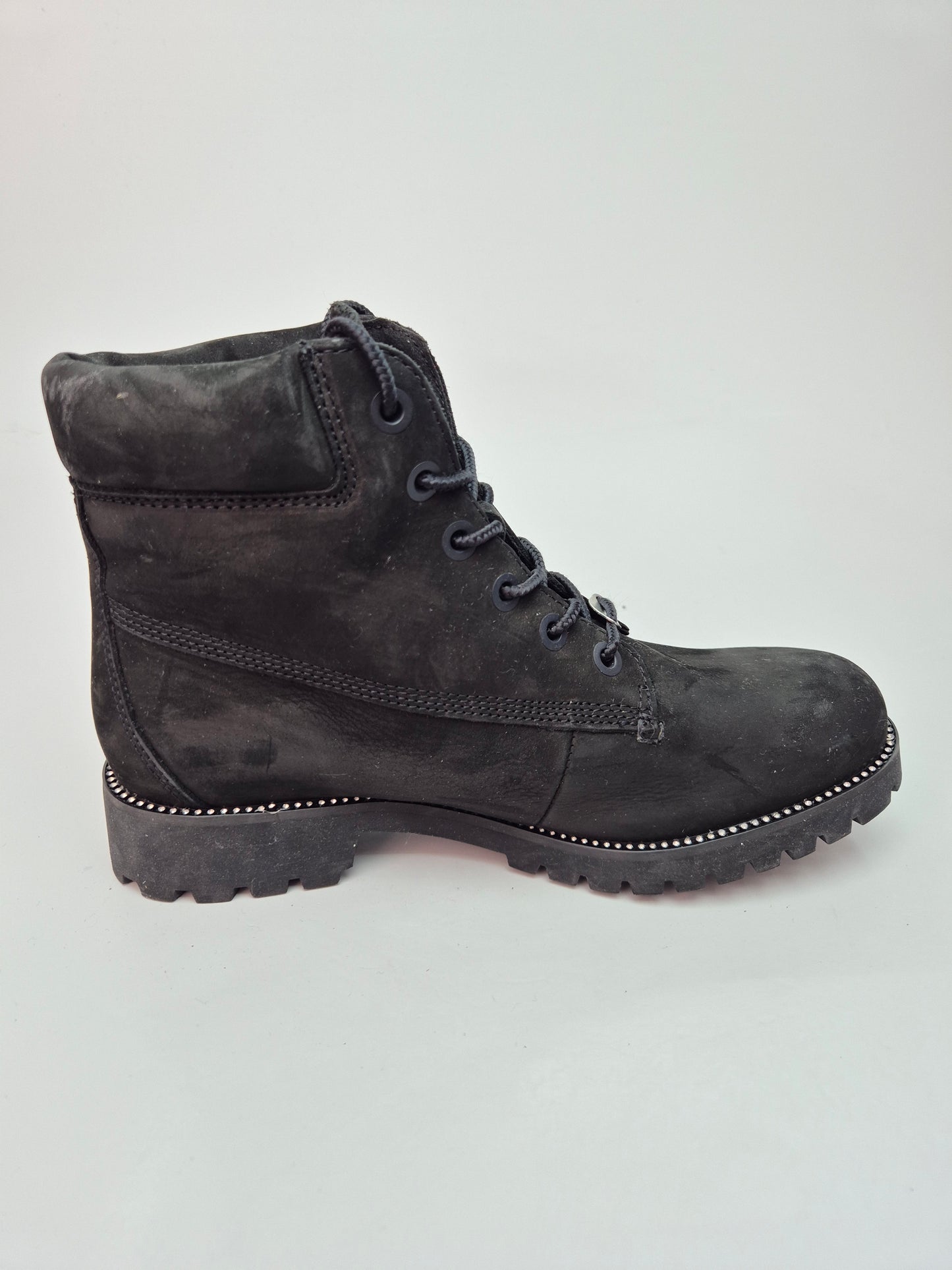 TIMBERLAND NOVI ORIGINAL KOZNI ZENSKI CIZMI BR 39
