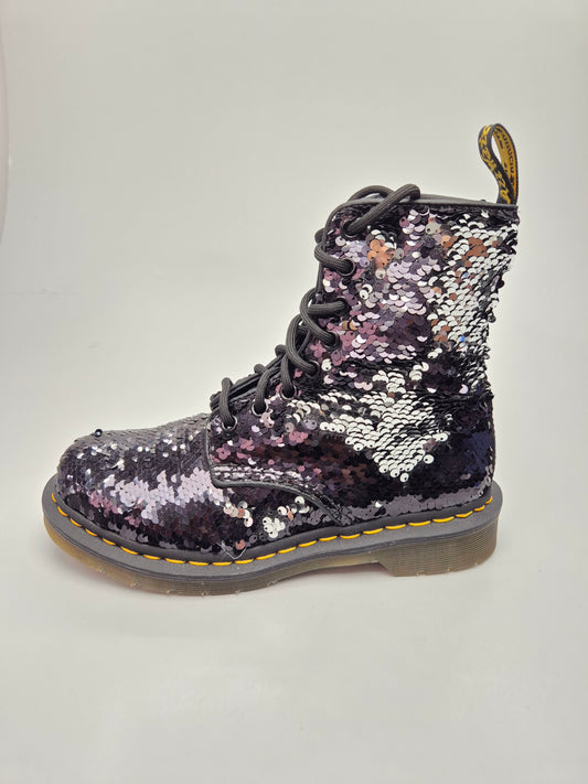 DR MARTENS NOVI ORIGINAL ZENSKI CIZMI BR 37