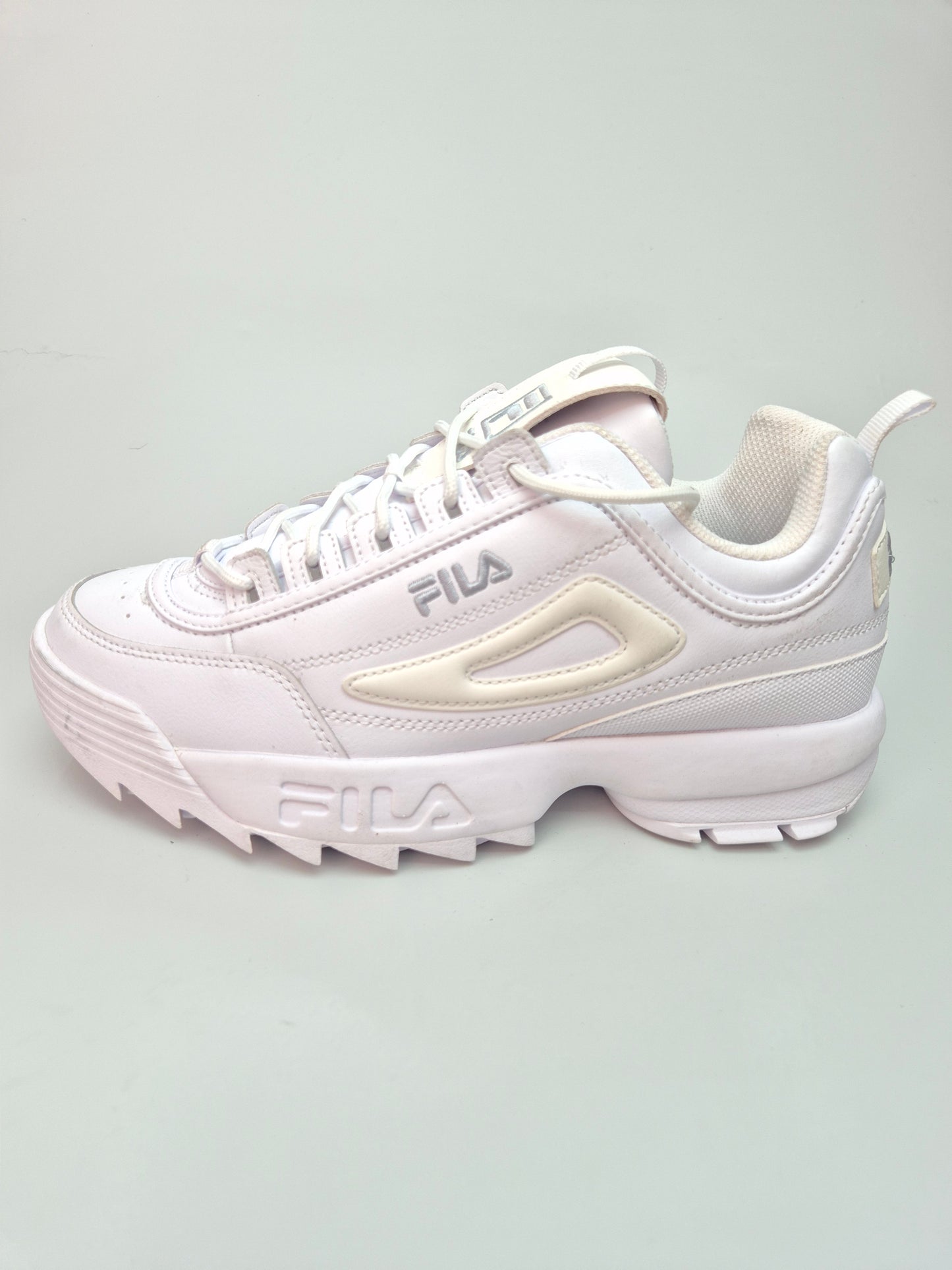 FILA NOVI ORIGINAL ZENSKI PATIKI BR 42.5