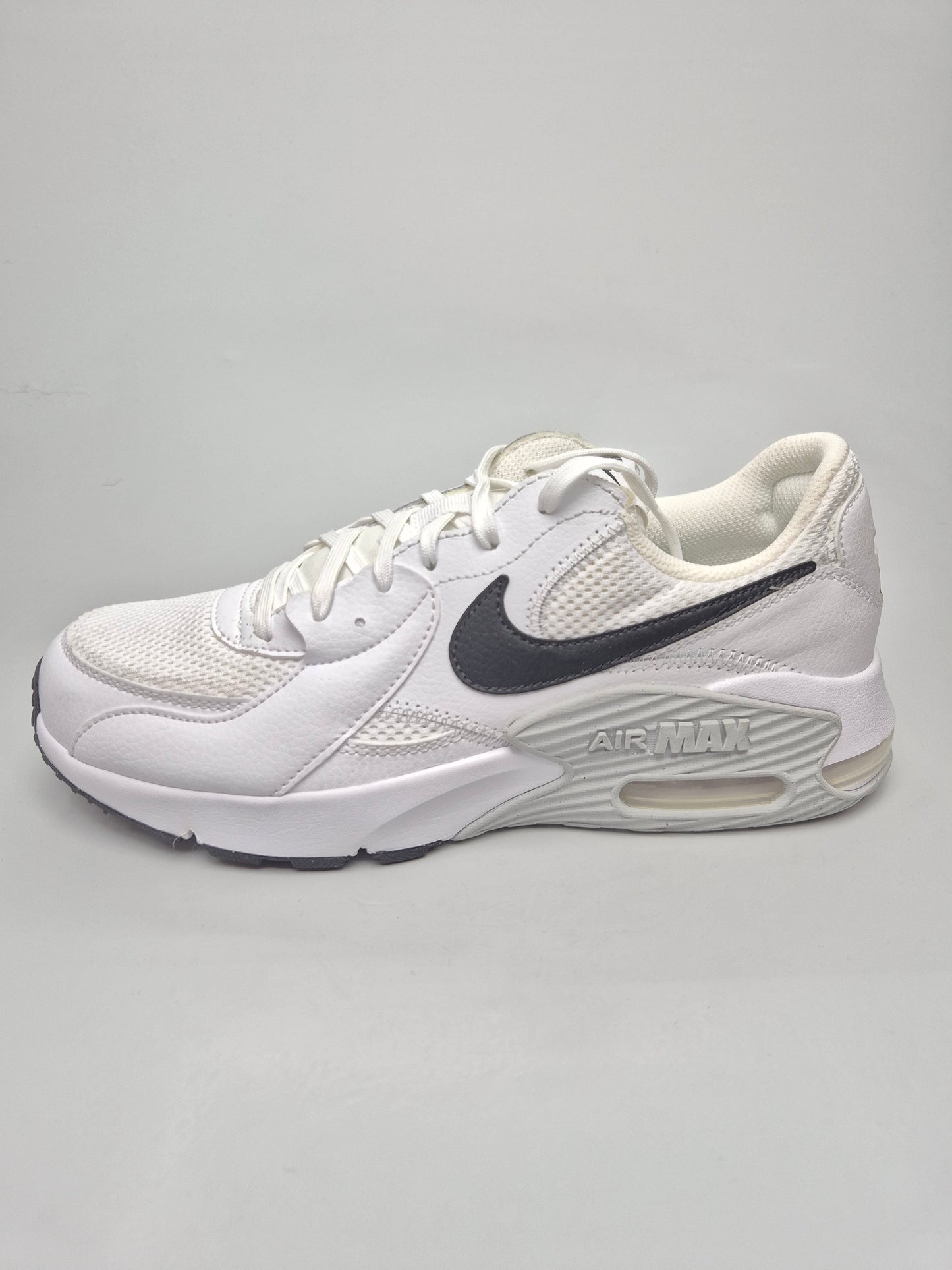 NIKE AIRMAX NOVI ORIGINAL PATIKI BR 41