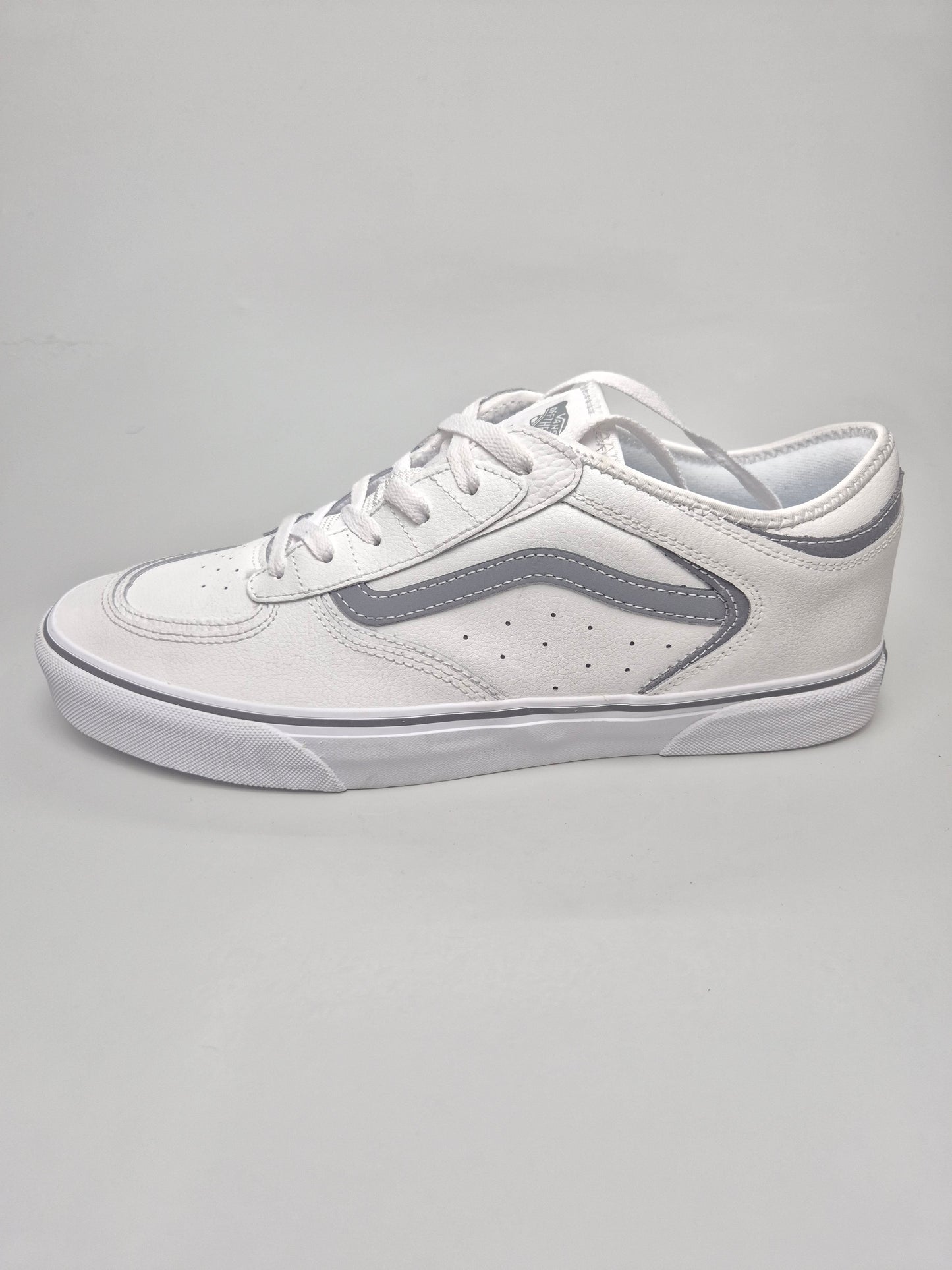 VANS NOVI ORIGINAL PATIKI BR 46