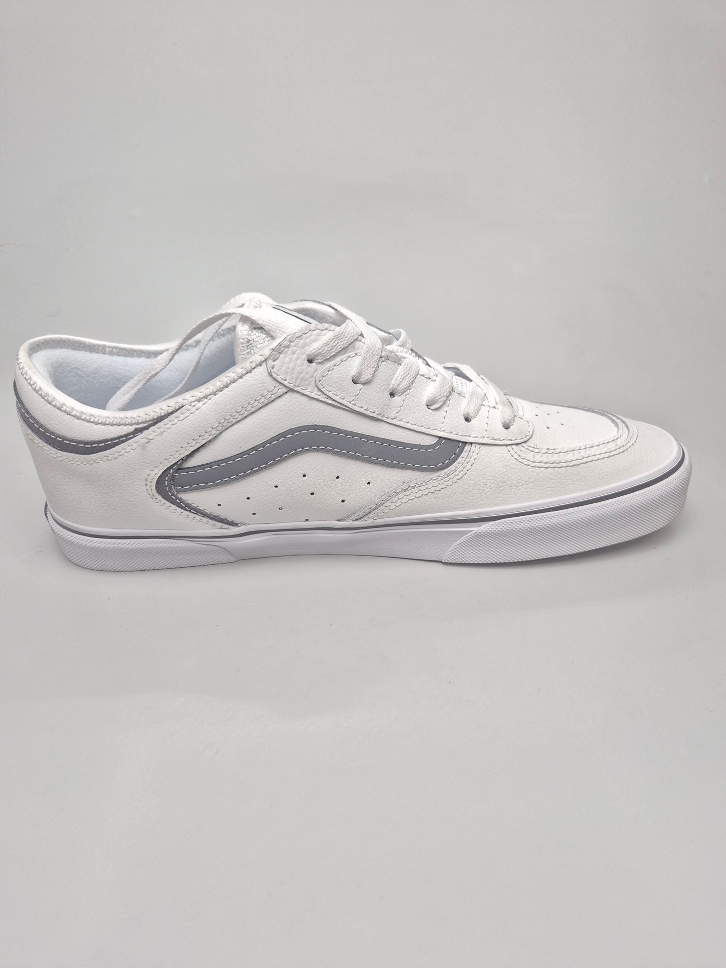 VANS NOVI ORIGINAL PATIKI BR 46