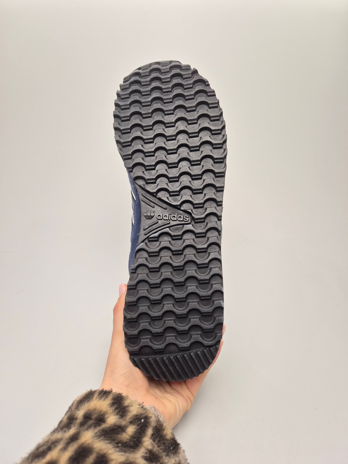 ADIDAS NOVI ORIGINAL PATIKI BR 47