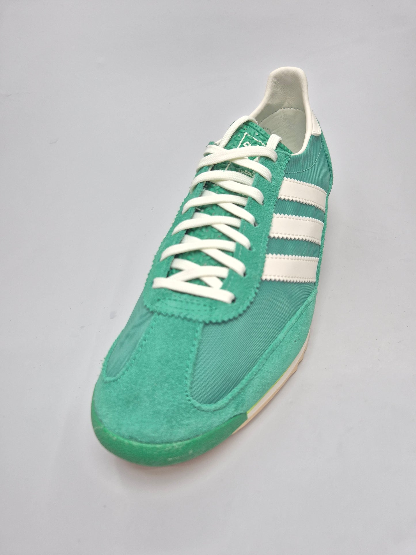 ADIDAS NOVI ORIGINAL PATIKI BR 39