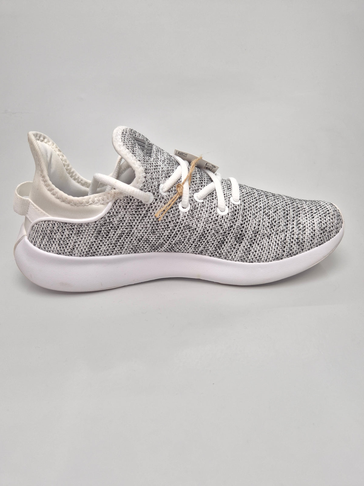 ADIDAS NOVI ORIGINAL PATIKI BR 40