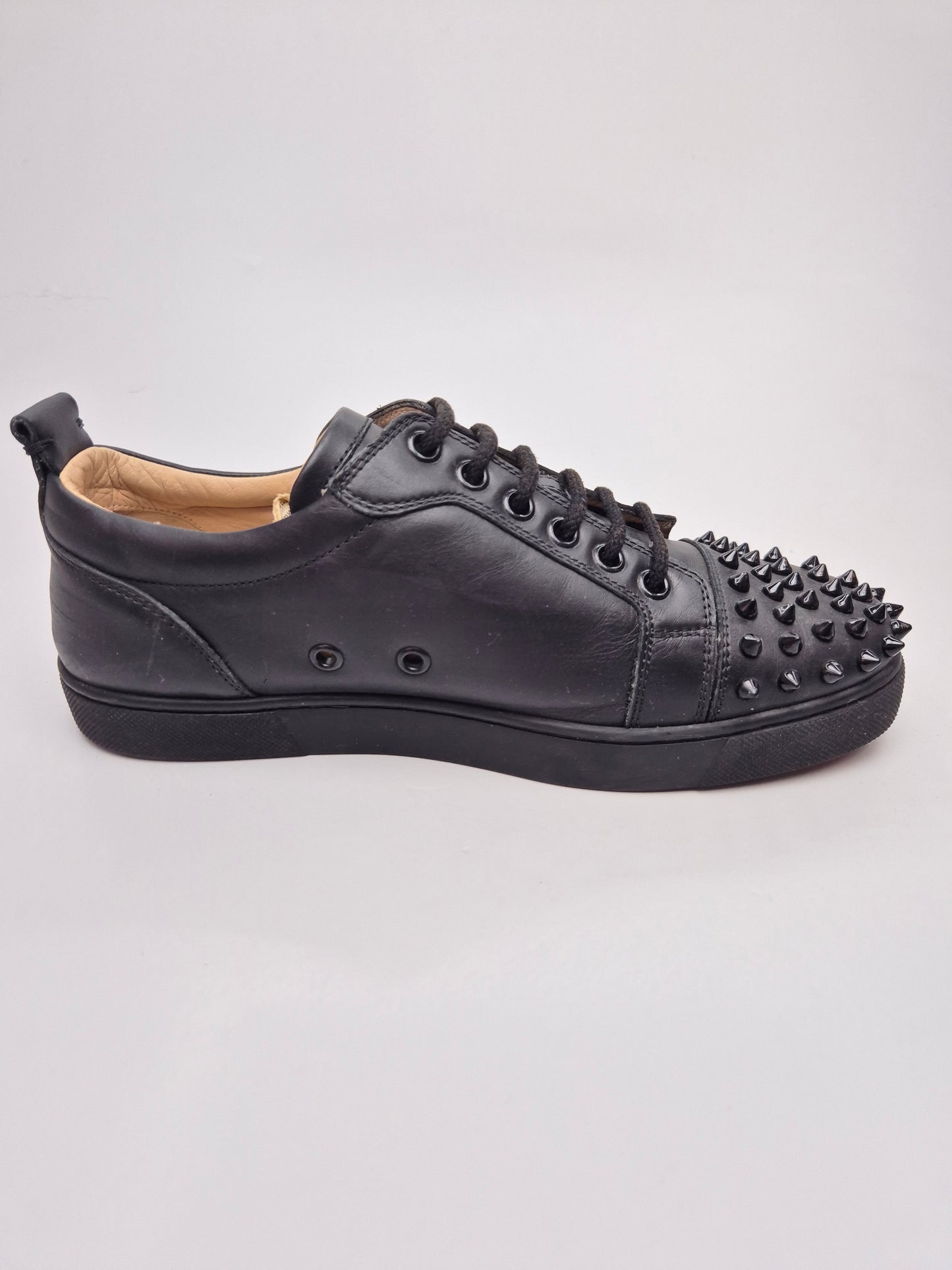 CHRISTIAN LOUBOUTIN NOVI ORIGINAL KOZNI PATIKI BR 38.5