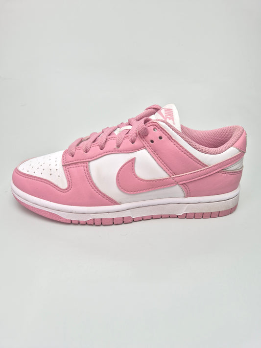 NIKE NOVI ORIGINAL PATIKI BR 36