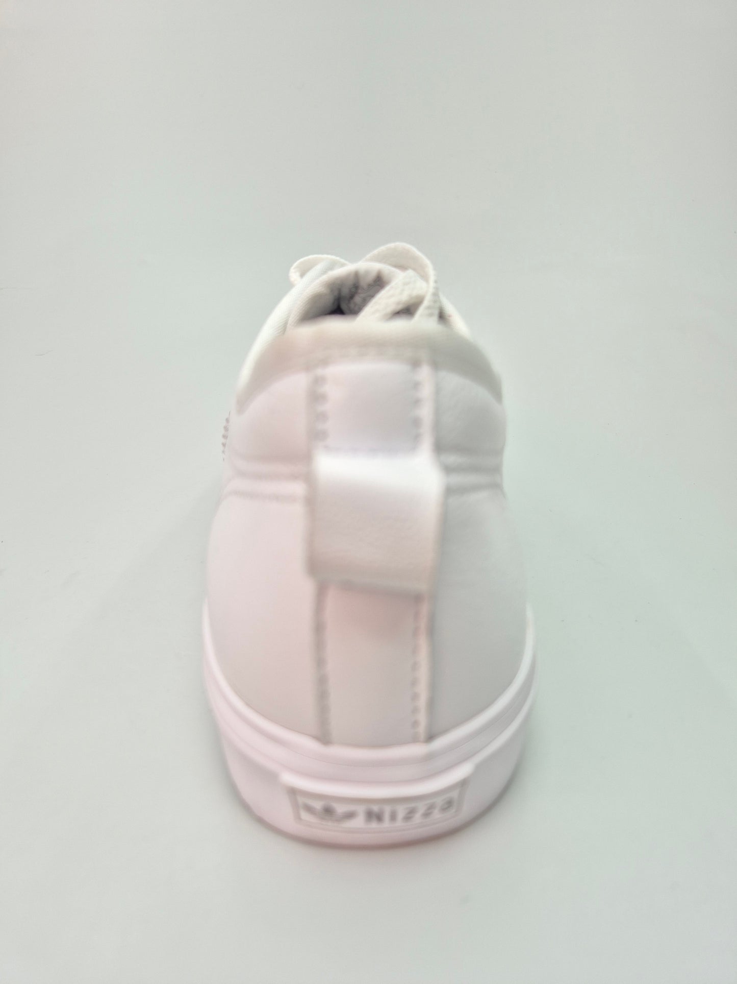 ADIDAS NOVI ORIGINAL PATIKI BR 45