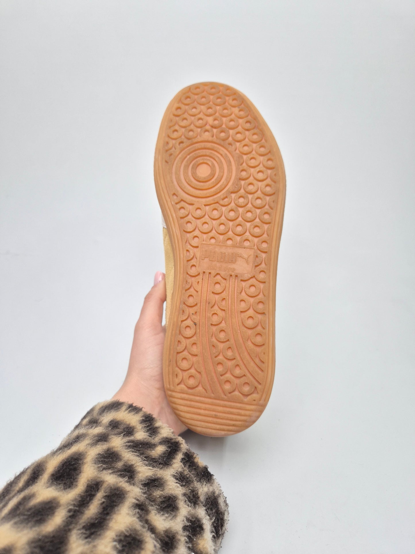 PUMA ORIGINAL KOZNI PATIKI BR 40.5