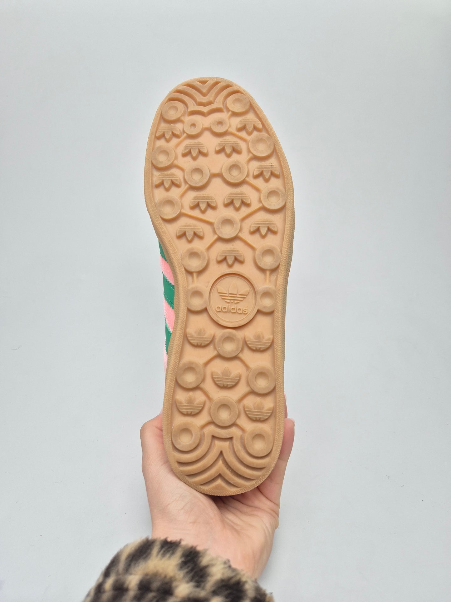 ADIDAS GAZZELE ORIGINAL KOZNI PATIKI BR 40.5