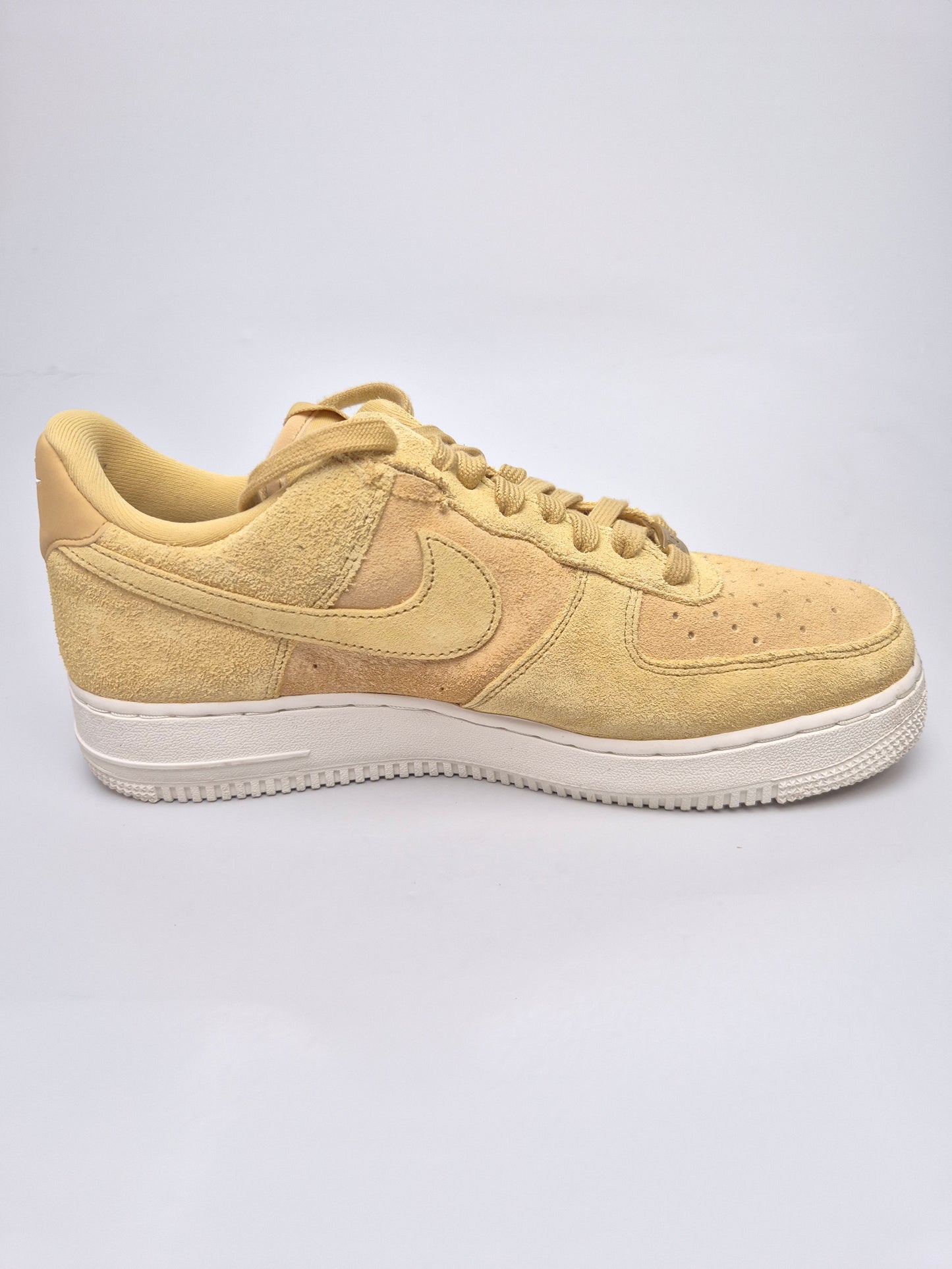 NIKE AF1 NOVI ORIGINAL KOZNI PATIKI BR 42