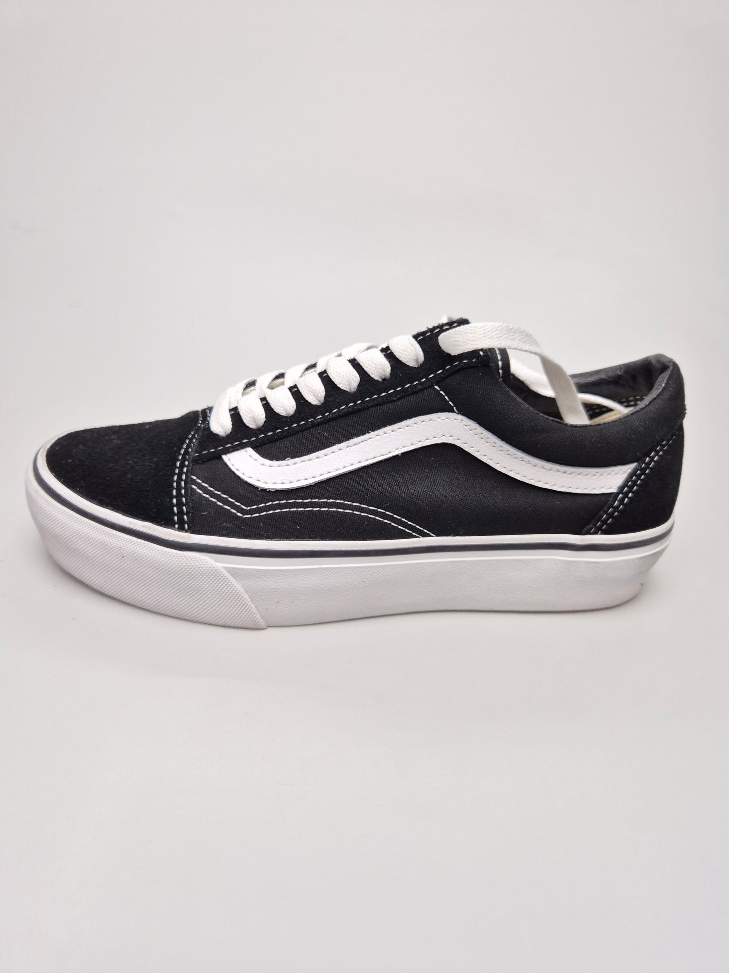 VANS ORIGINAL PATIKI BR 38.5