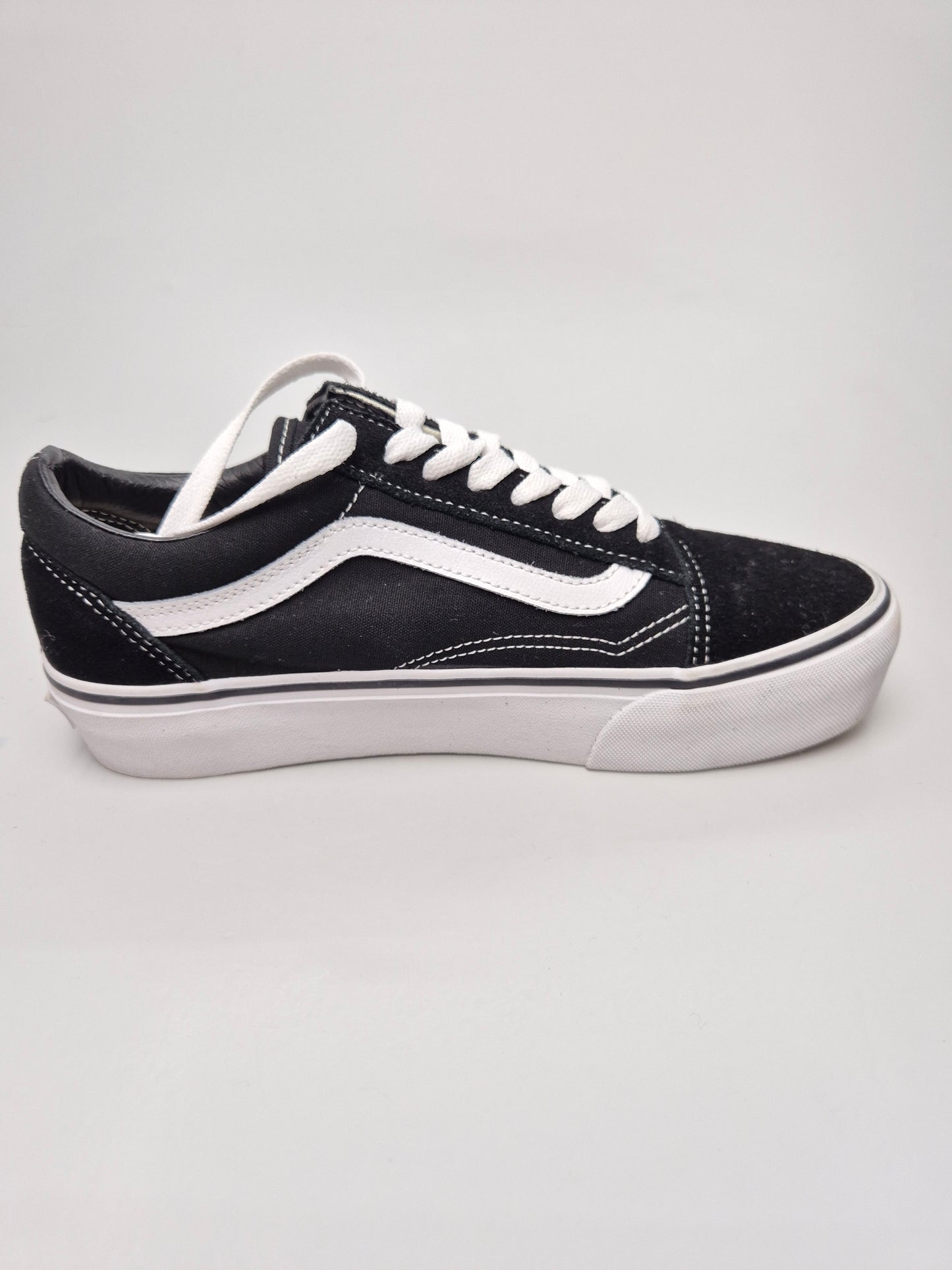 VANS ORIGINAL PATIKI BR 38.5