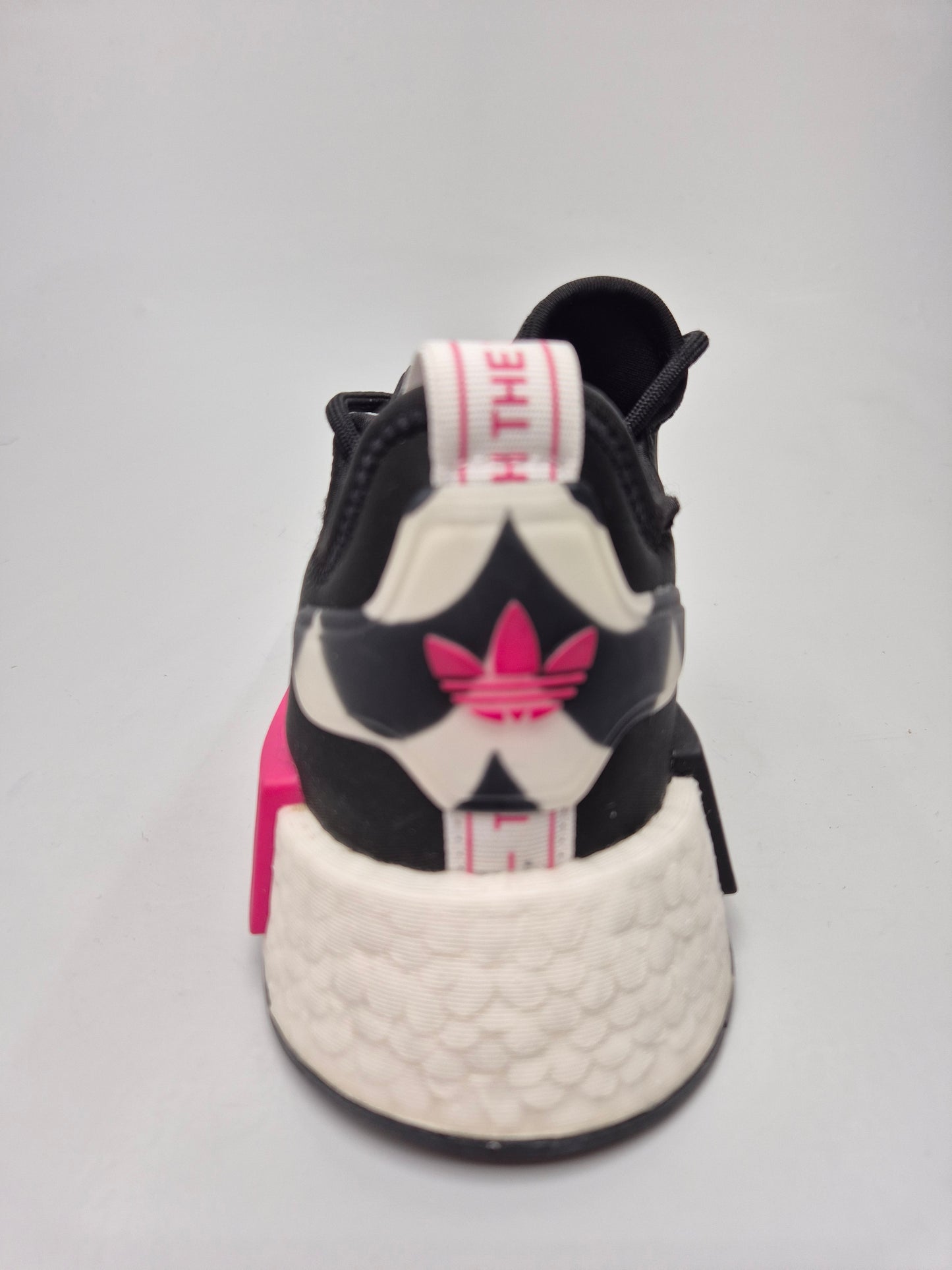 ADIDAS NOVI ORIGINAL PATIKI BR 40.5