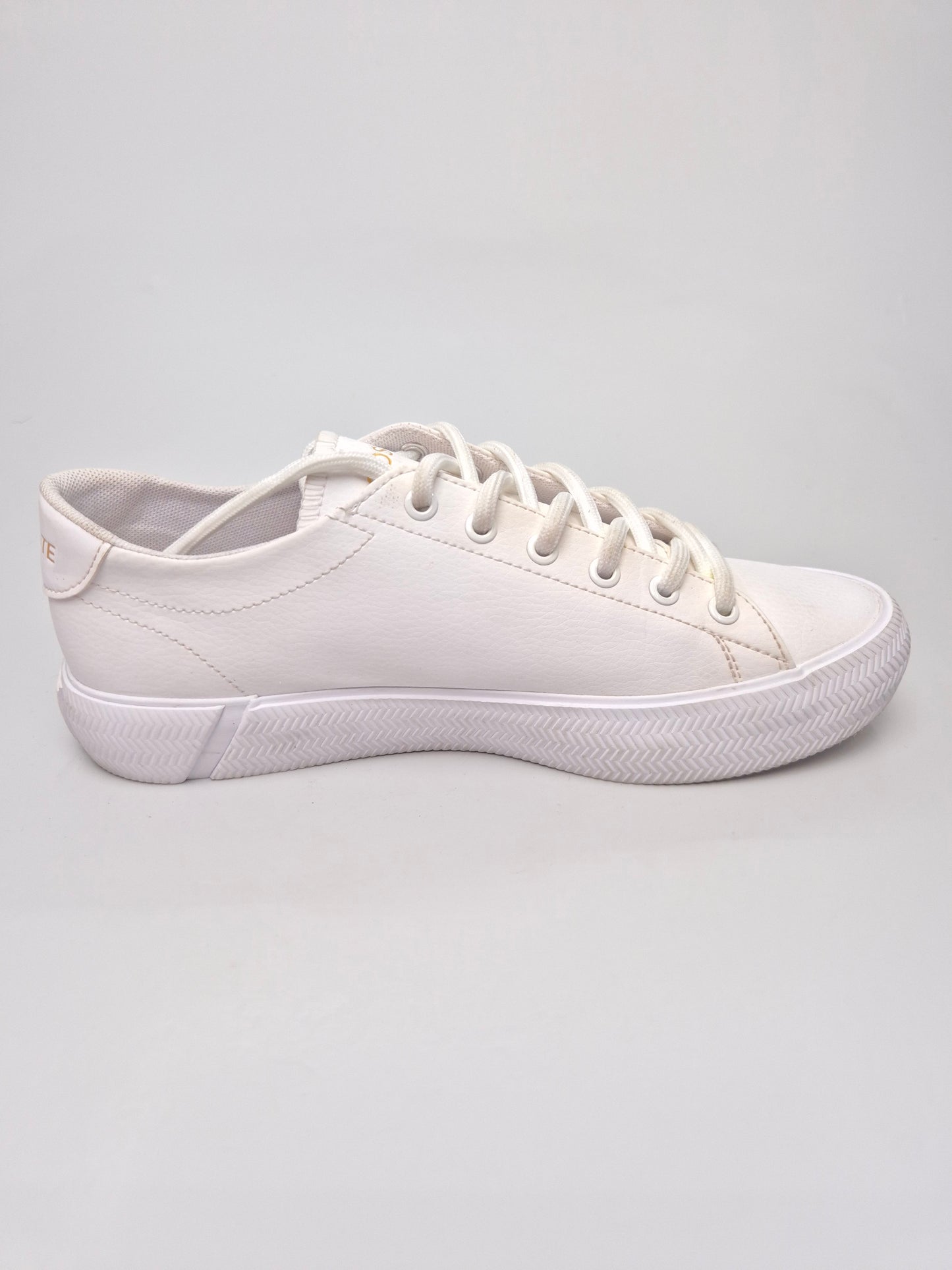 LACOSTE NOVI ORIGINAL PATIKI BR 37.5