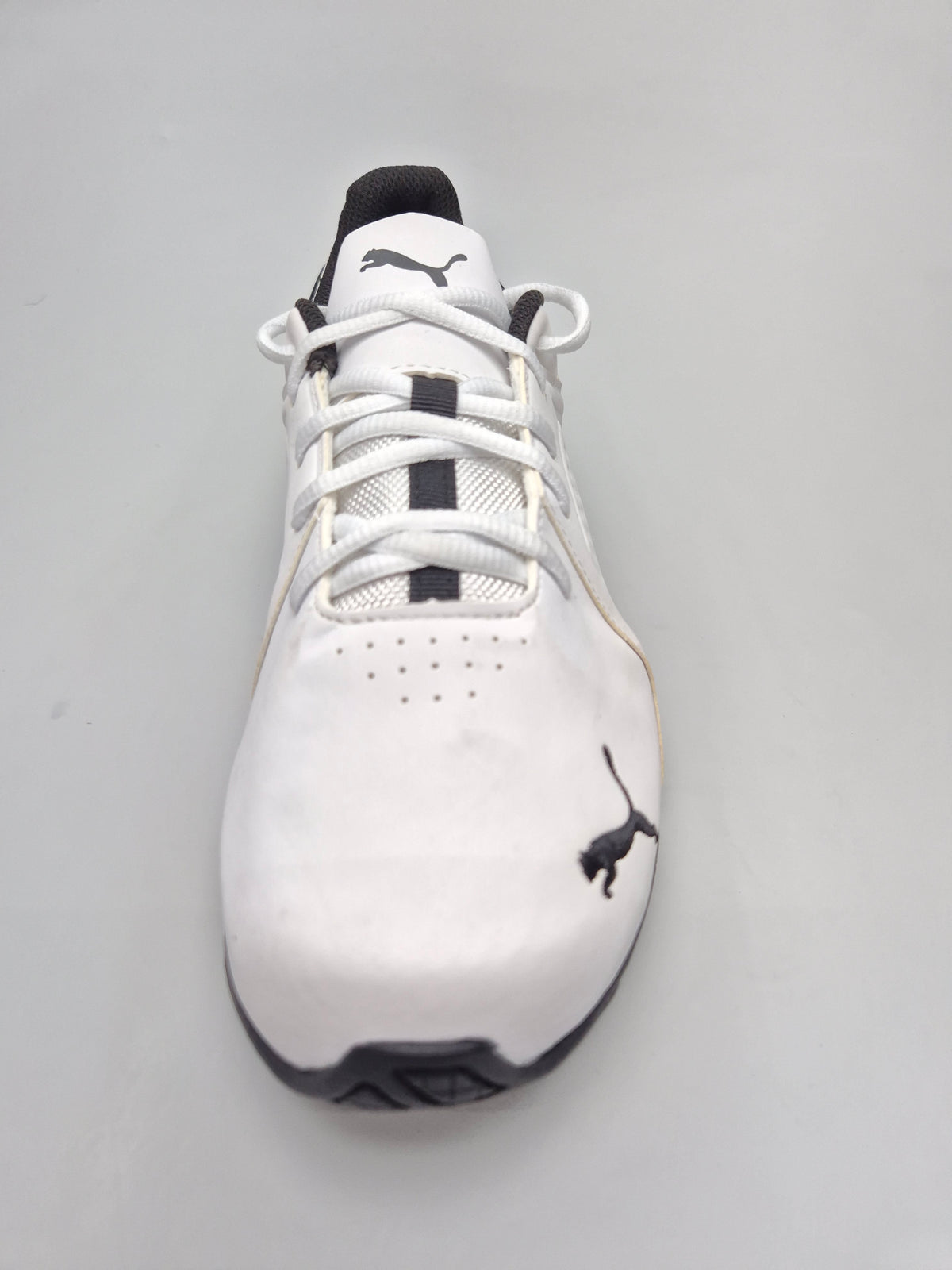 PUMA NOVI ORIGINAL KOZNI PATIKI BR 42