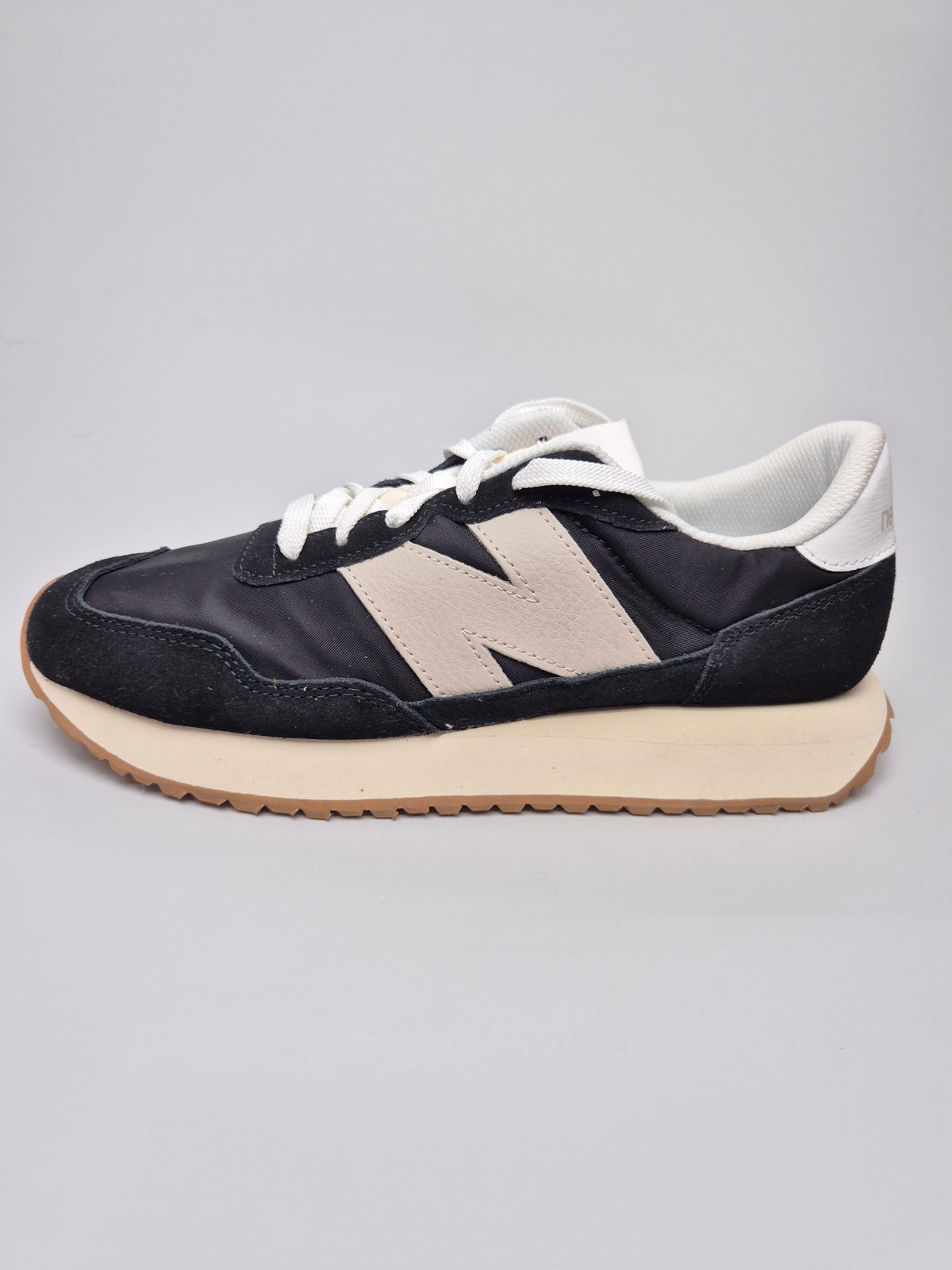 NEW BALANCE NOVI ORIGINAL PATIKI BR 42.5