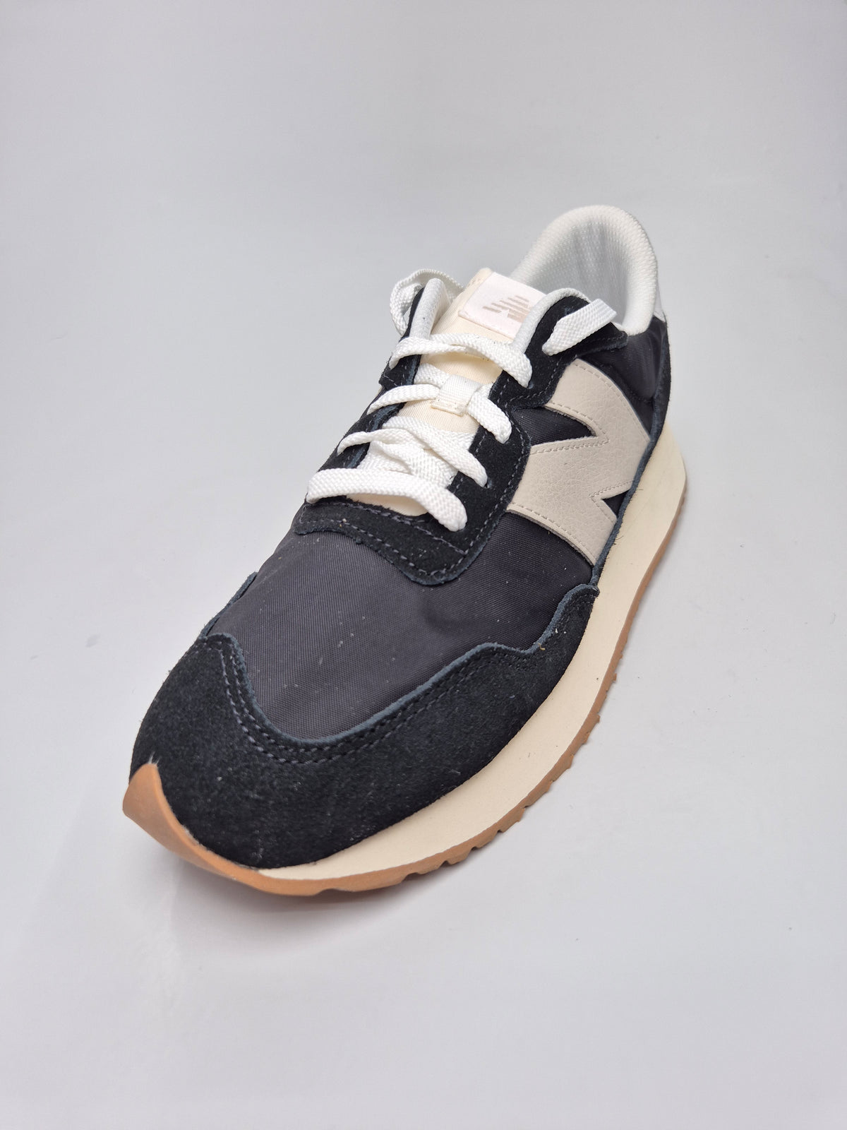 NEW BALANCE NOVI ORIGINAL PATIKI BR 42.5
